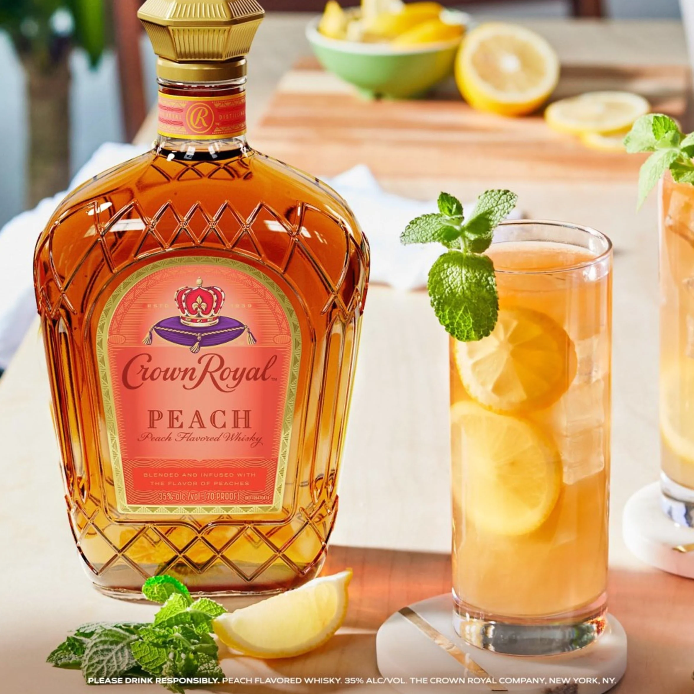 Crown Royal Peach 0,7L (35% Vol.)