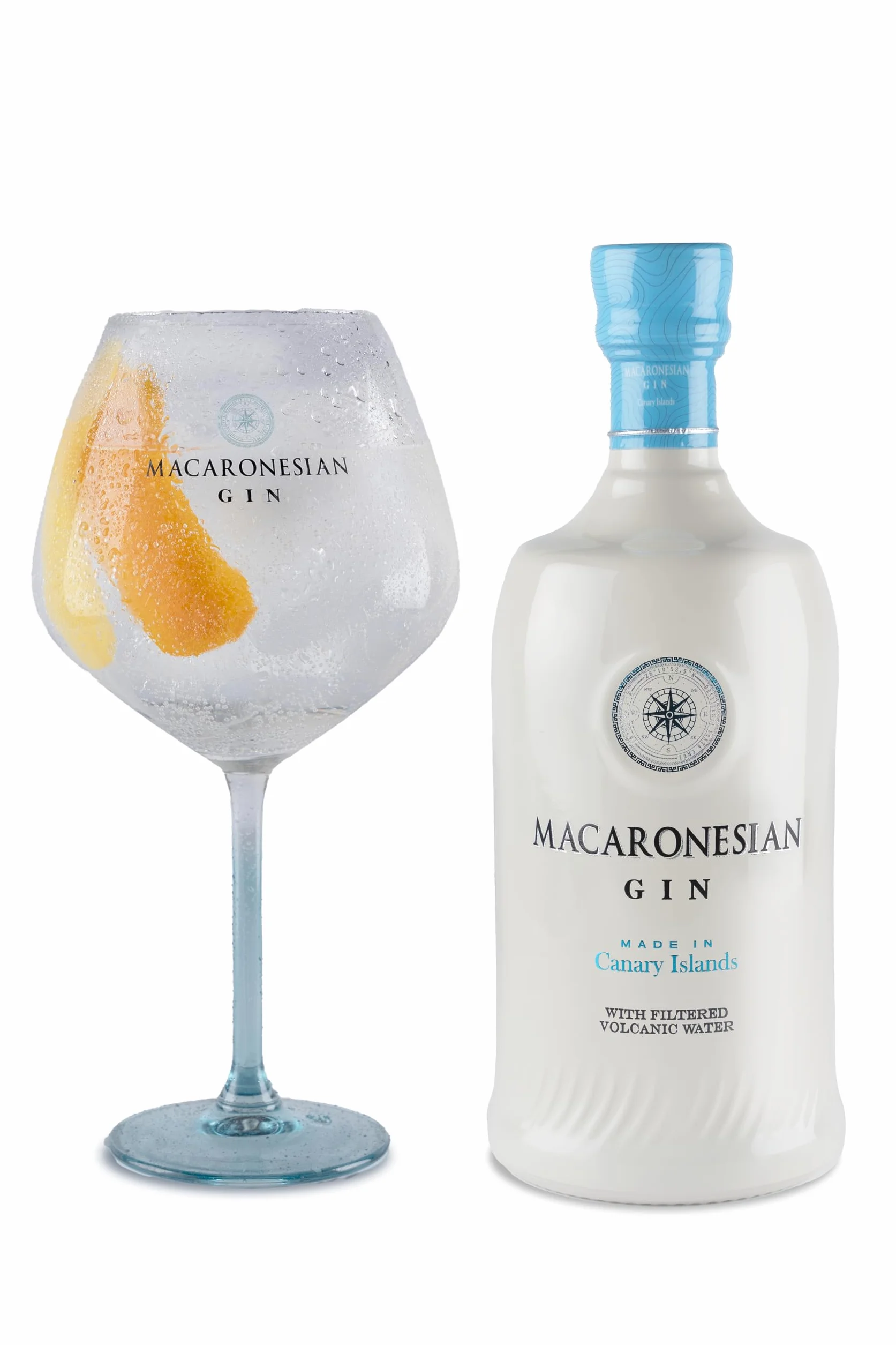 Macaronesian Ginebra Premium de las Islas Canarias con agua filtrada en galerías volcánicas - 37,5% vol. - botella de 700ml
