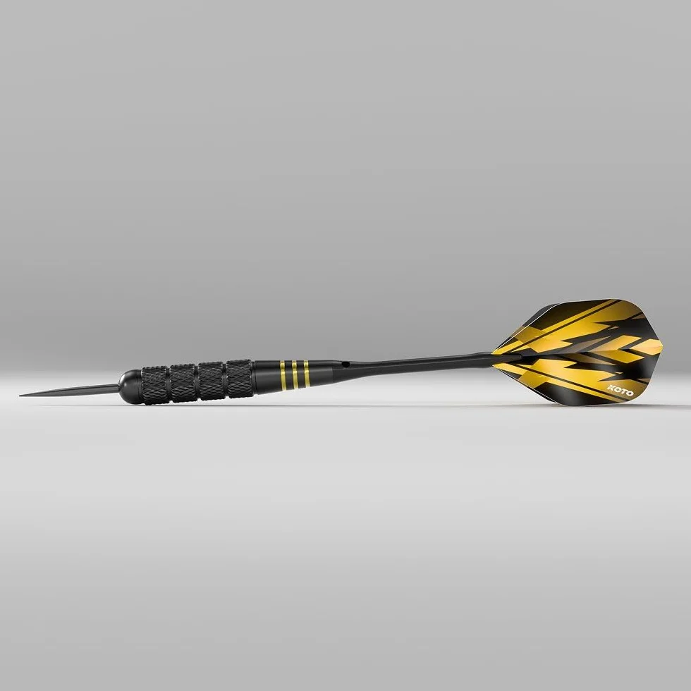 KOTO darts Juego de 4 dardos de latón 23g con maletín de aluminio negro