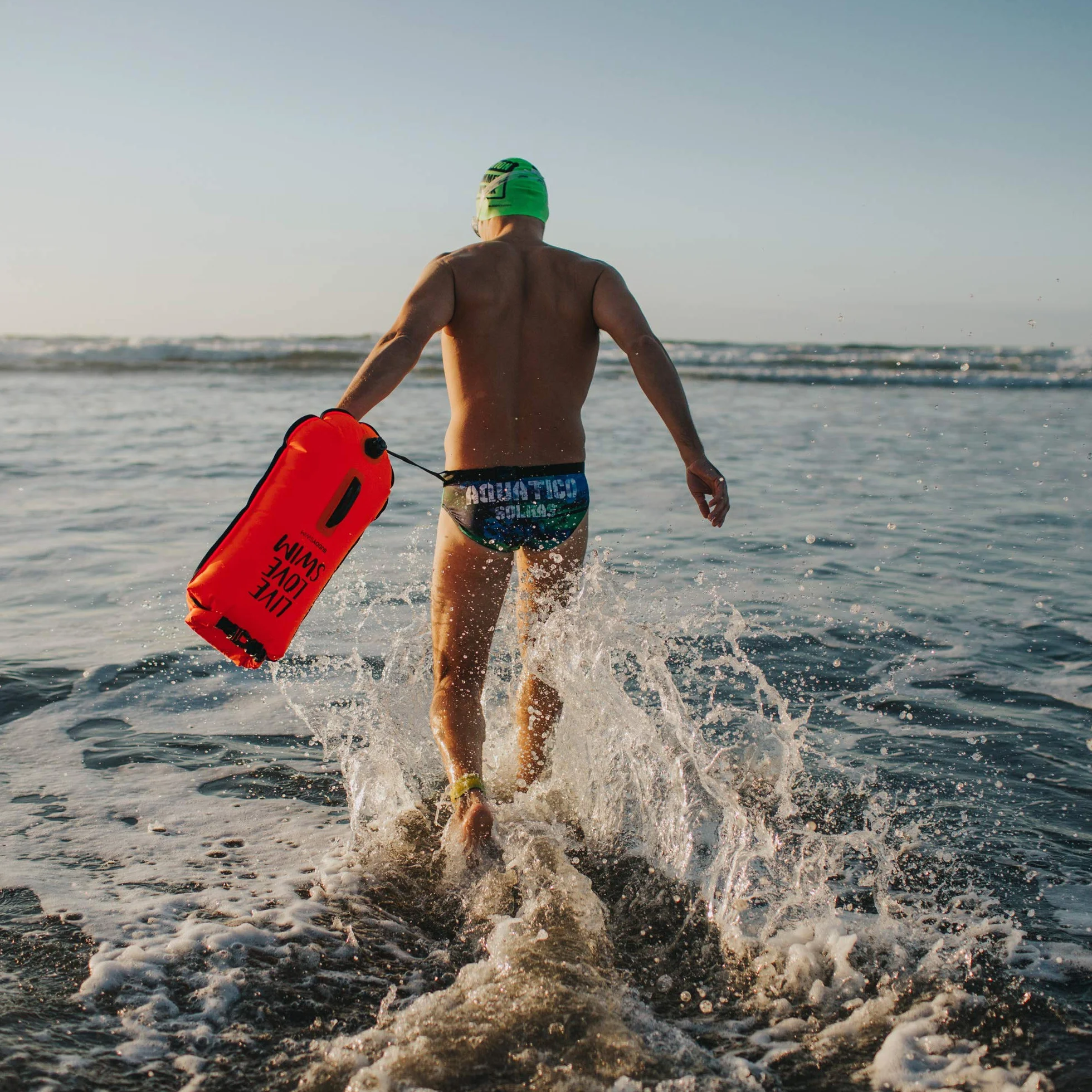 Boya Natación Aguas Abiertas 28 litros Gorro Silicona Set Seguridad Impermeable