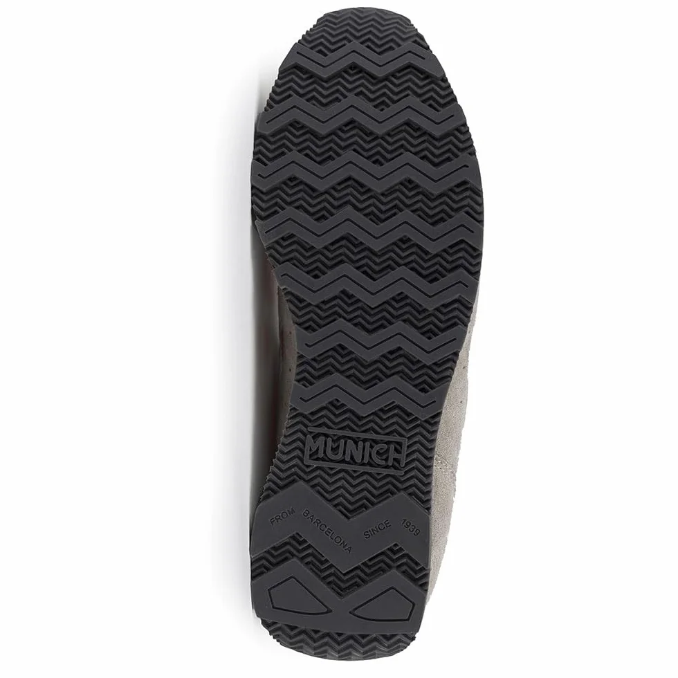 Munich Um 81 Trainers EU 42