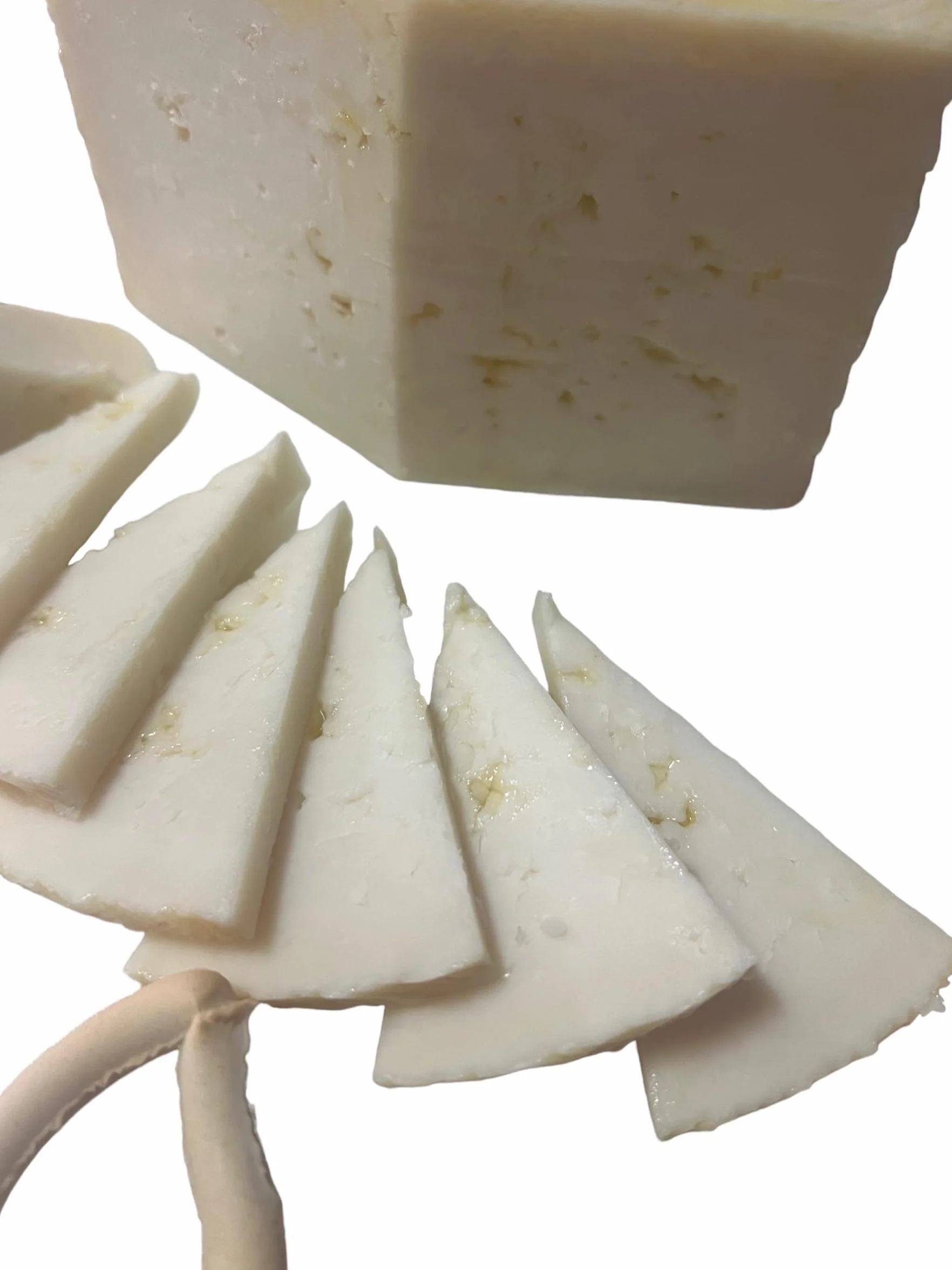 Queso de Oveja Madurado en Aceite de Oliva (750g)