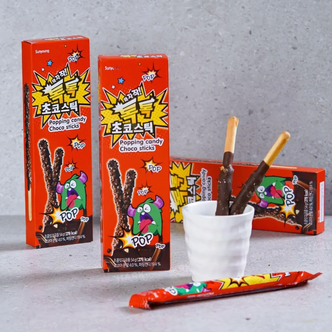 Korean Market | Caja Misteriosa de Dulces Coreanos | Un Regalo Dulce | 1 Caja Galletas Choco, 2 Refrescos, 2 Sticks Galleta y Choco, 2 Nubes de Caramelo, 2 Algodón de Azúcar y 2 Gominolas Coreanas