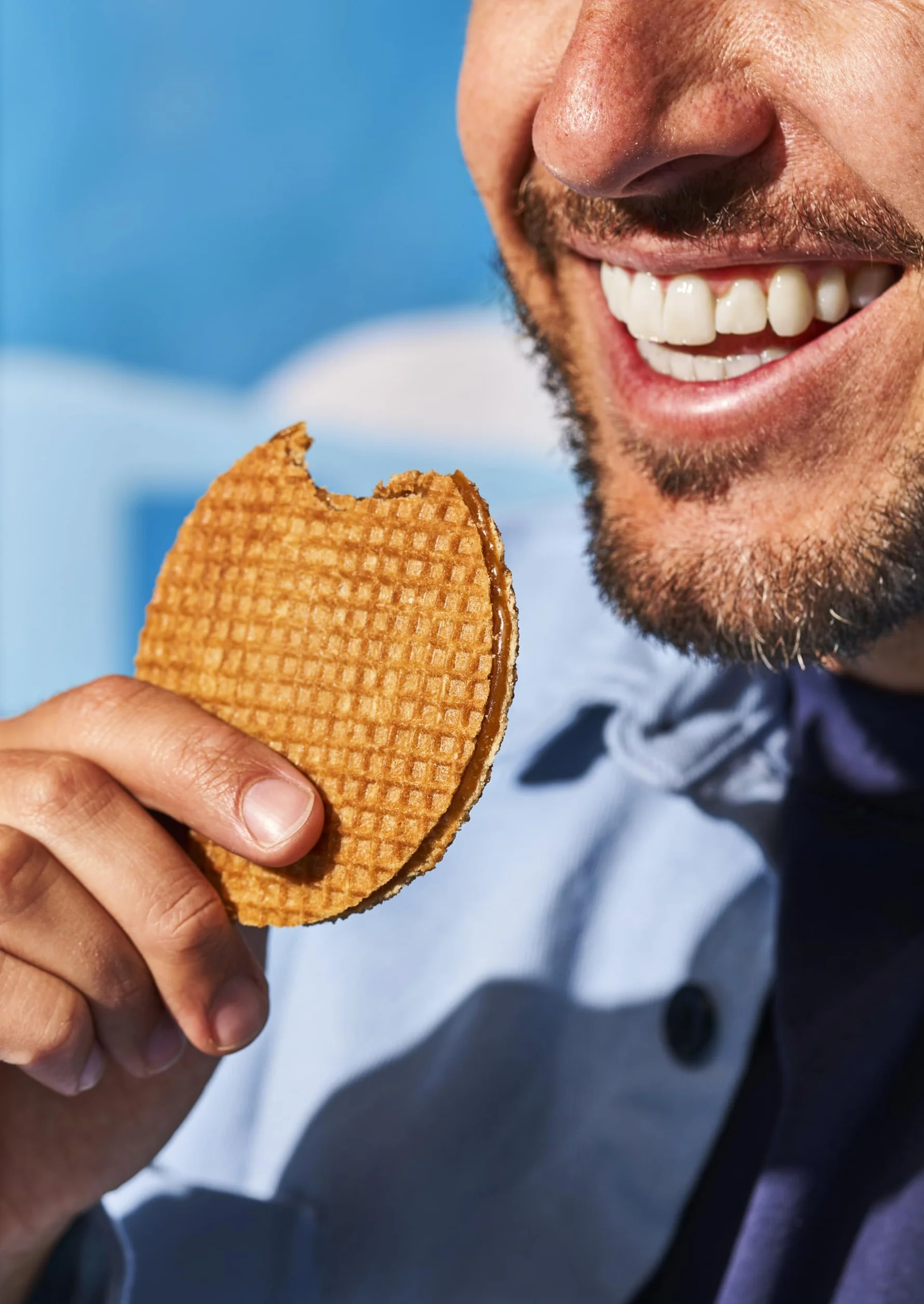 Daelmans Stroopwafels Caja Cubo, 8 Gofres de Caramelo Holandeses, Diámetro 8 cm (230 g), Snack Clásico para Café