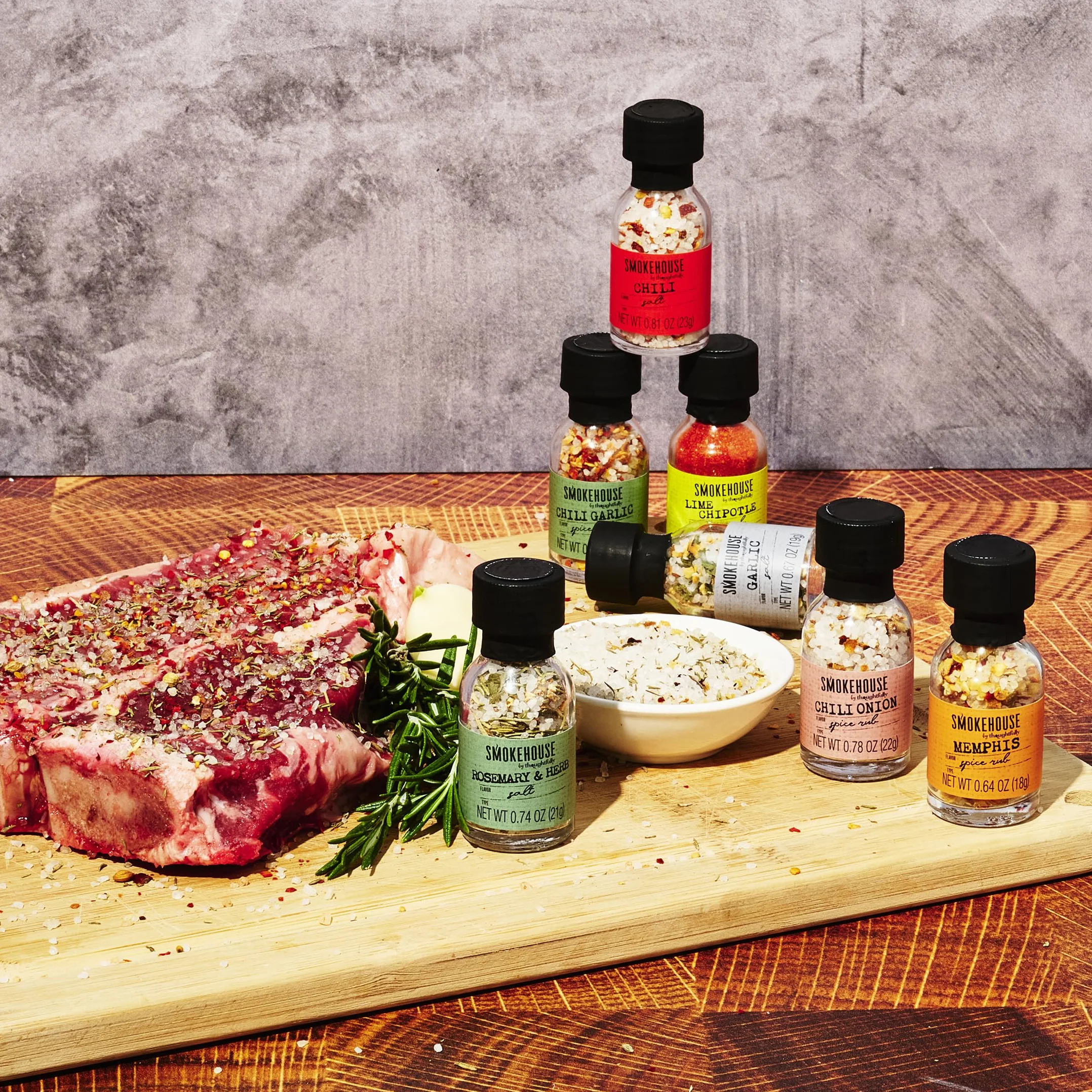 Thoughtfully – Set 20 Especias BBQ – Mezclas de Especias para Barbacoa & Parrilla – Regalo Original para Hombre – Cumpleaños & Día del Padre – Jalapeño, Chipotle, Cajún & Más