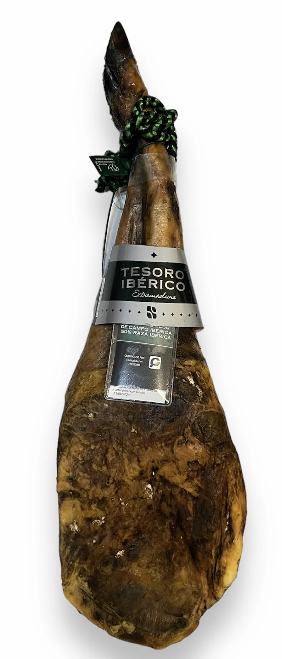 Paleta ibérica de Cebo de Campo, de "Badajoz", Curada en secaderos Naturales, piezas de 4 a 4.5 kg
