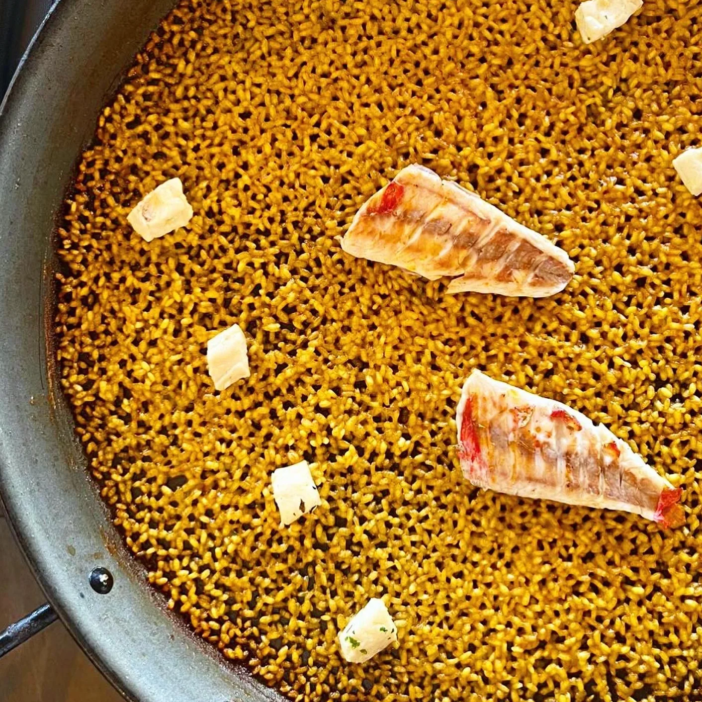 Arroz Molino Roca - Envio 24h - Dinamita - 3 Sacos 1kg Mejor Arroz Bomba del Mundo - Albufera - El Arroz de los grandes Chefs - Cosecha Privada (3 x Arroz Rojo)
