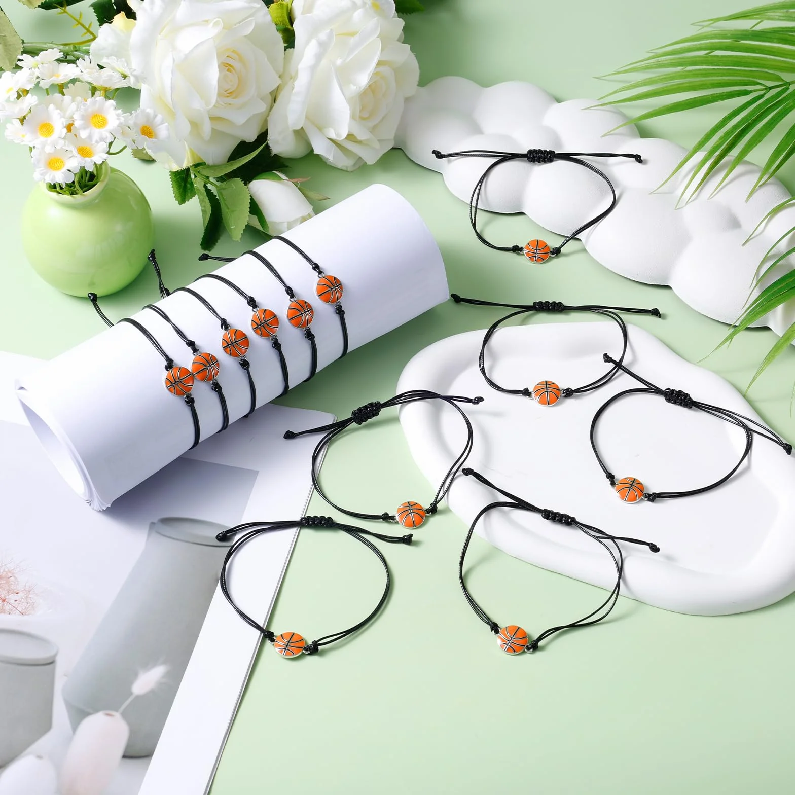Pulseras Deportivas Ajustables con Dijes Mikovivi 20uds para Regalos Fiesta - Baloncesto