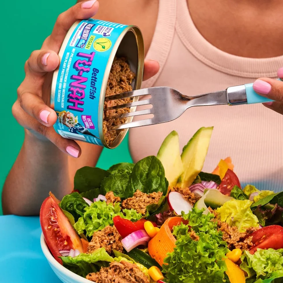 BettaF!sh TU-NAH - Repuesto para atún (6 x 140 g, sustituto vegano, rico en proteínas, Omega 3, vitamina B12, alternativa a pescado, sin soja, vegetariano