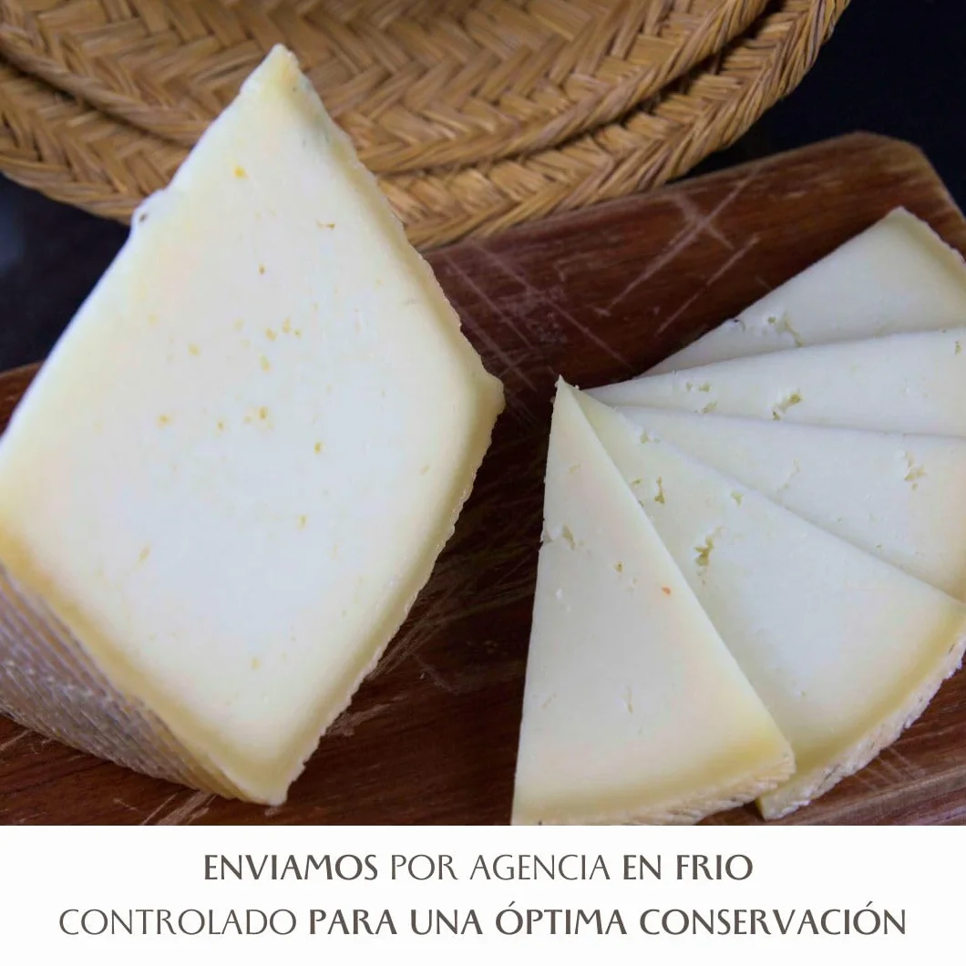 SALETA® Cesta Quesos Gourmet Regalo 4 Cuñas Queso Curado Semicurado Añejo Aceite Oliva Virgen Extra 1Kg