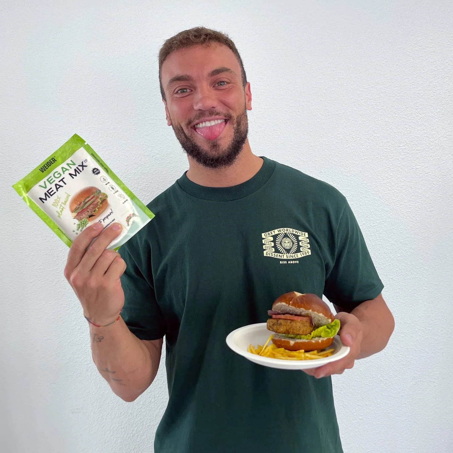 Weider Pack Vegan Meat Mix - 3 Unidades. Sustitutivo de carne rico en Proteina Vegetal 75% + Fibra Vegetal 20%. Sin Gluten. Sin Conservantes. Fácil Preparación. Recetas Infinitas. 3x150g
