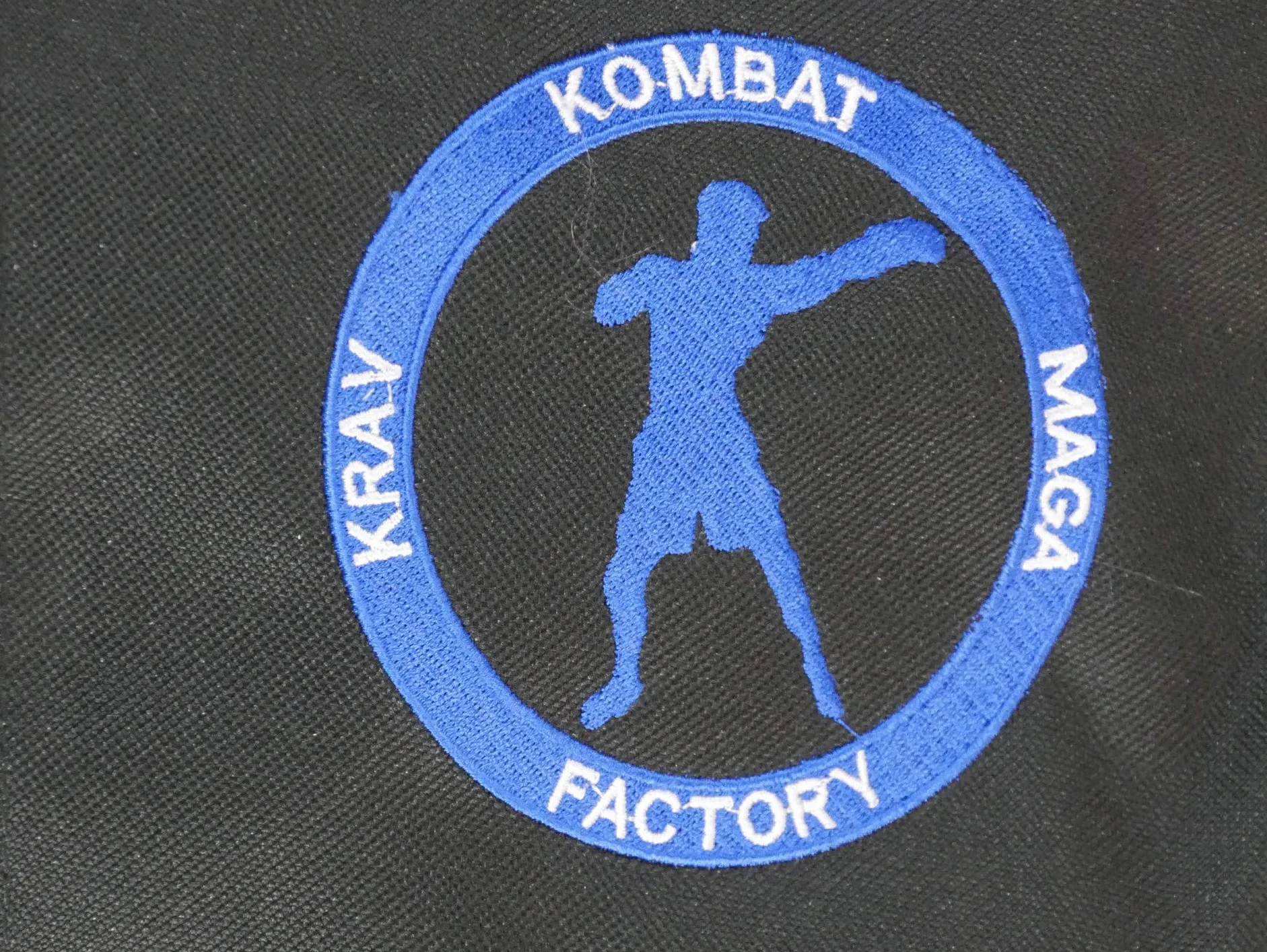 Bolsa de deporte convertible Krav Maga XL, 74x32x34 cm, 80 litros, Negro