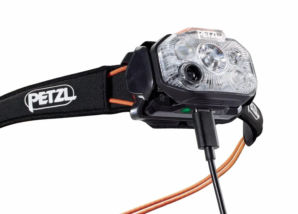 Petzl Swift RL Lámpara Frontal Recargable 1200 Lúmenes Negro