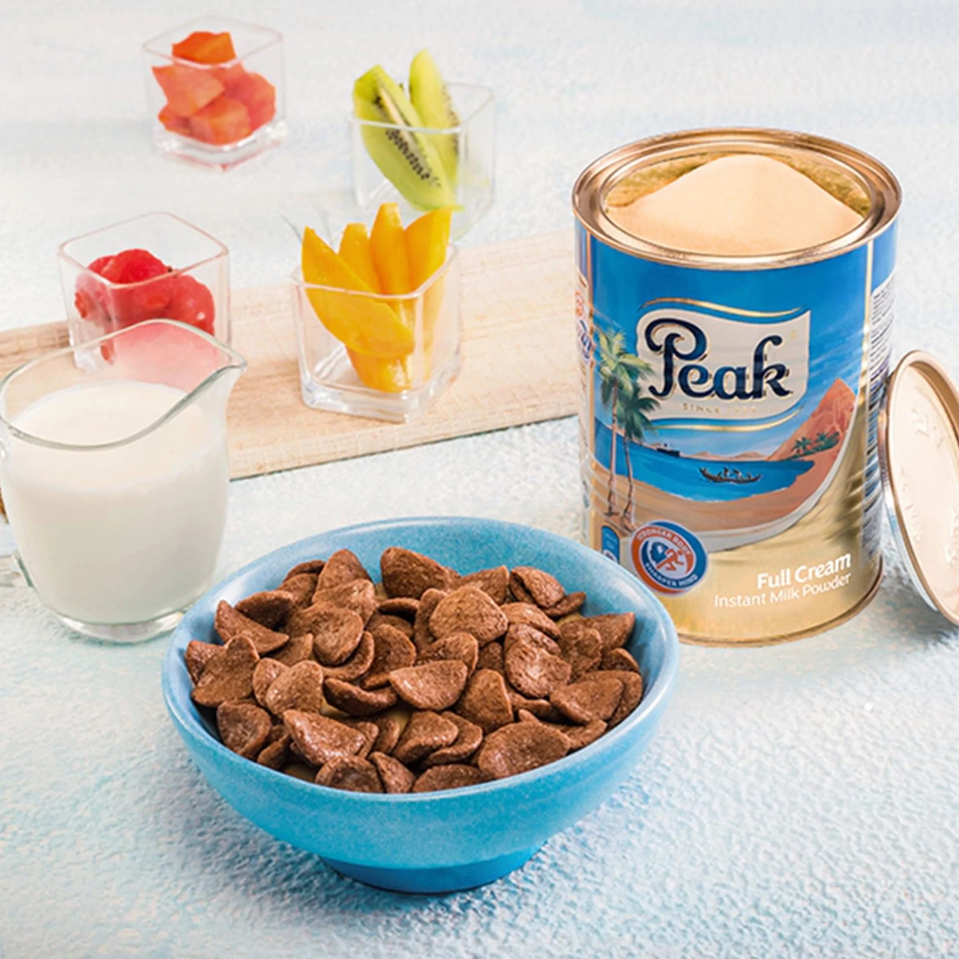 Peak Dry Whole Milk Powder 900g