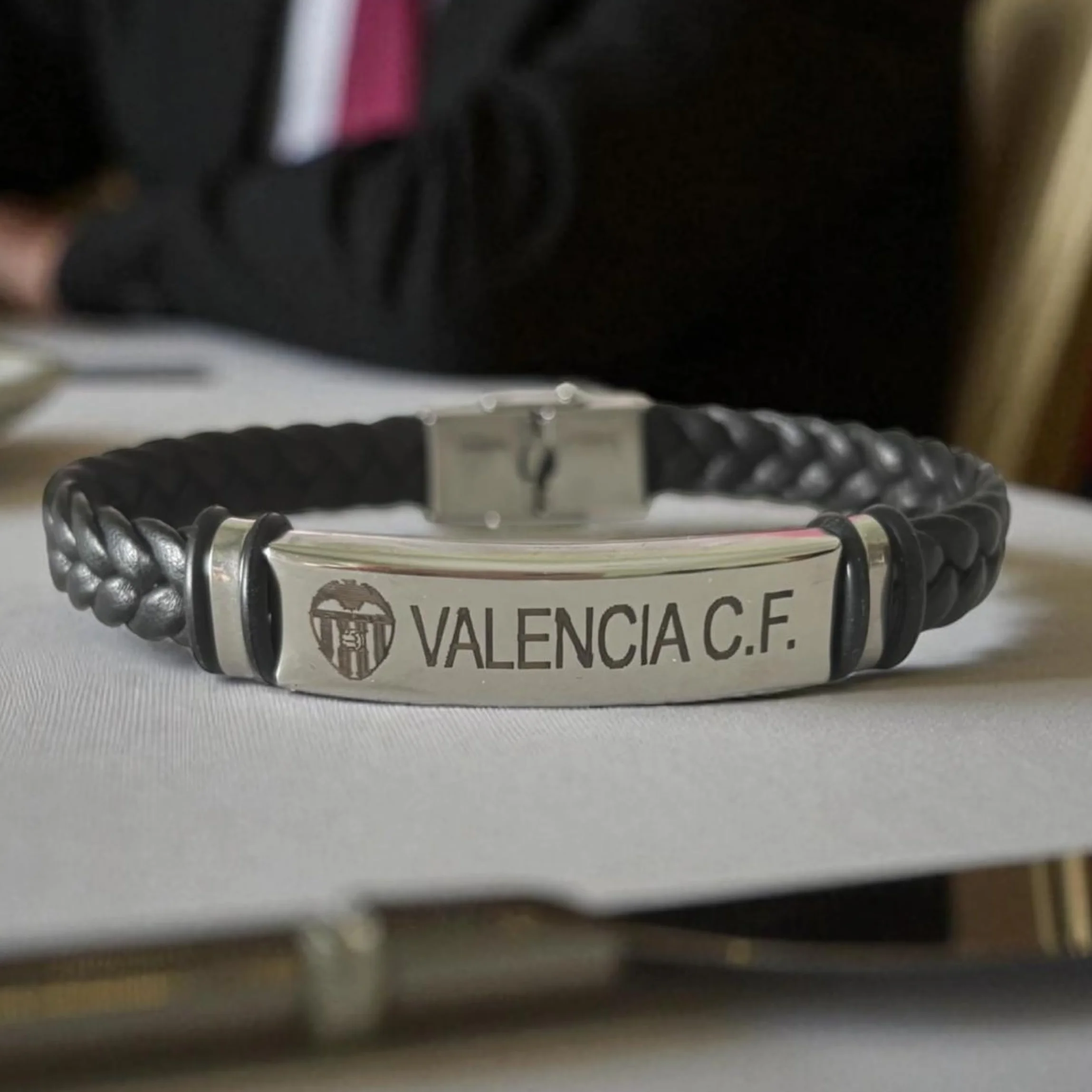Pulsera ajustable acero cuero Escudo VALENCIA C.F. caja regalo hombre mujer