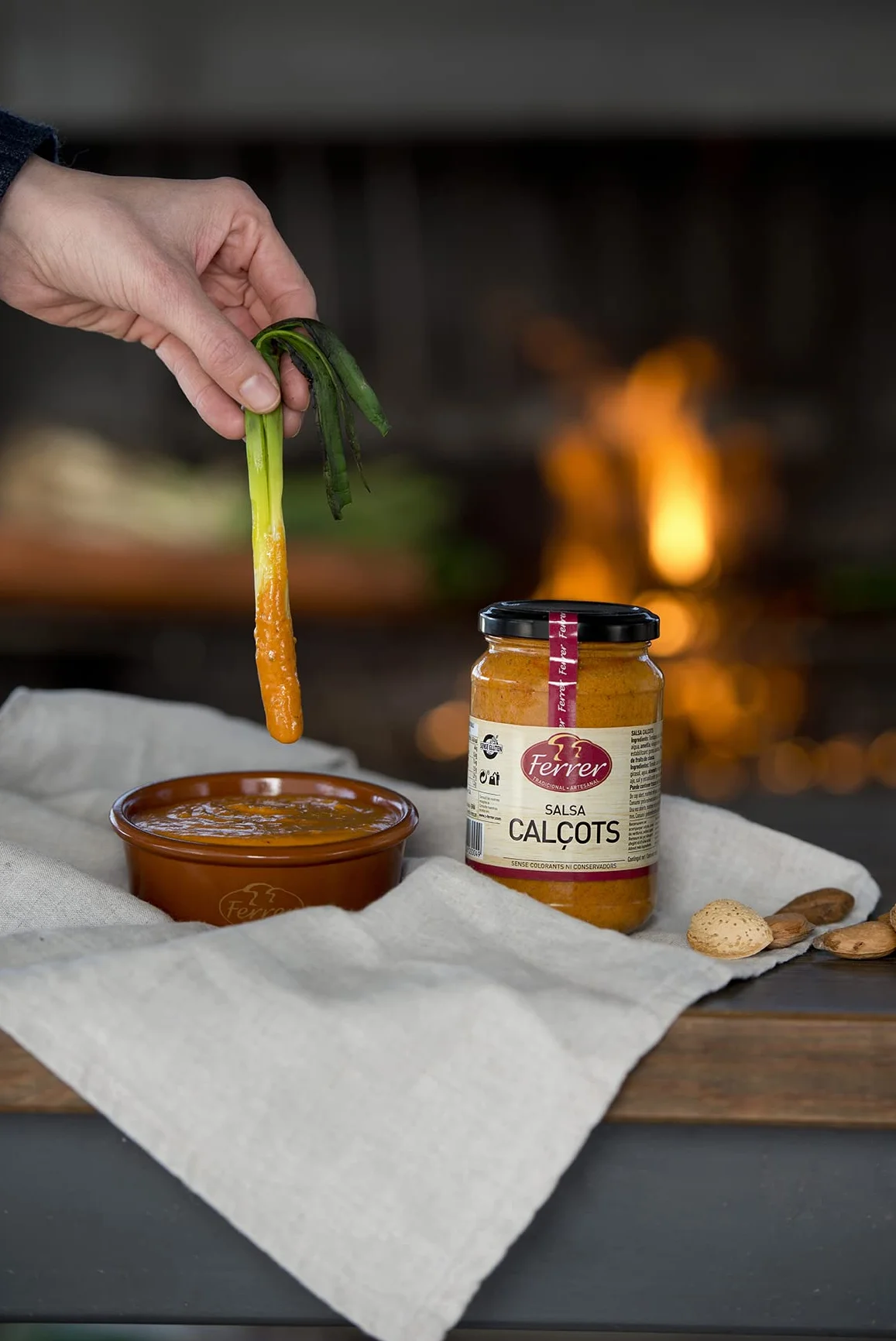 Ferrer - Pack de 12 unidades | Salsa de calçots | Salsa para calçots| Auténtica salsa calçots | Calçotada| Calçots en casa | 320 g