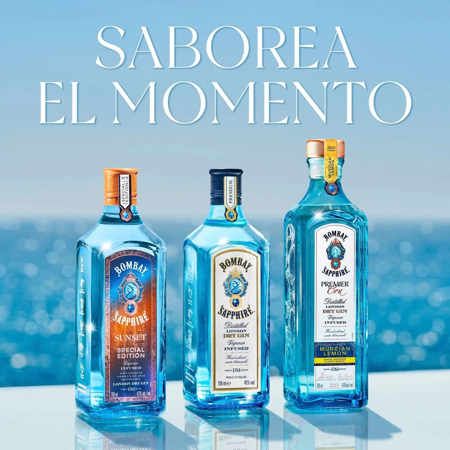 Bombay Sapphire London Dry Gin, 40% Vol., 100 cl / 1 L, bebida espirituosa 100% infusionada al vapor con 10 botánicos seleccionados a mano