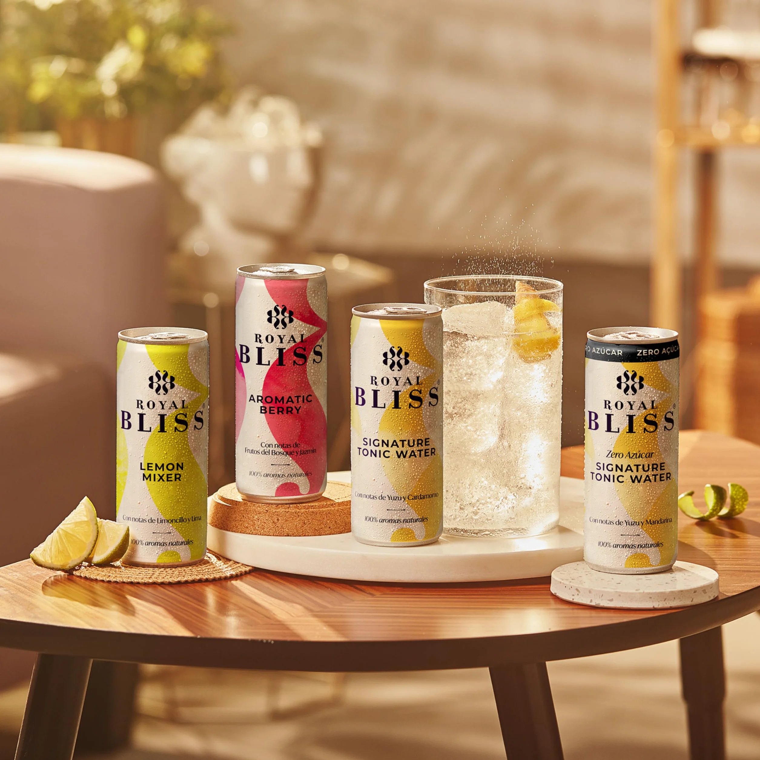 Royal Bliss Lemon Mixer, Tónica Aromatizada y Refrescante - Pack de 12 Latas de 250 ml
