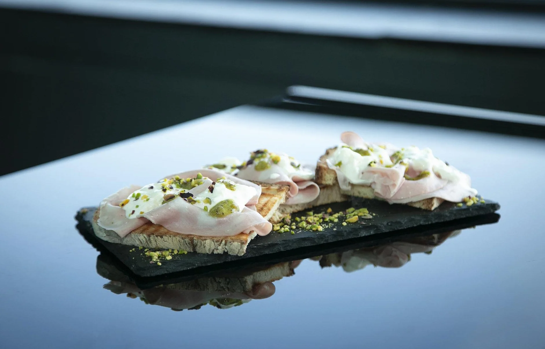 Villaolivo - Pistacho Mondado Crudo 1kg | Frutos Secos Selectos para Recetas y Aperitivos
