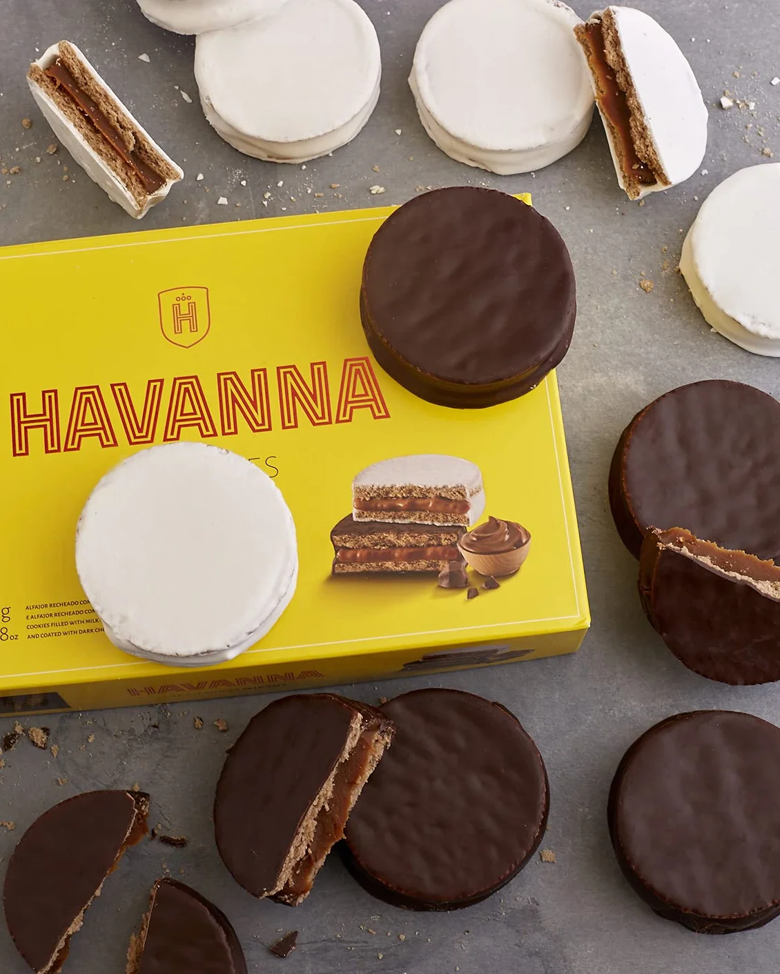 Havanna Alfajores Argentinos | Mixtos de Chocolate y Merengue | Galletas Rellenas de Dulce de Leche | Alfajores Argentinos tradicionales Gourmet | Caja 12 Unidades | 612g