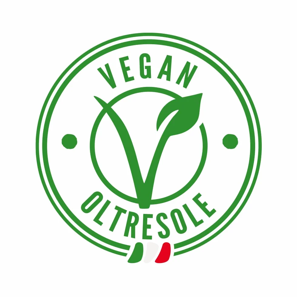 Oltresole, Pistachos Tostados y Salados con Cáscara 1 Kg, Snack Salado Ideal para Aperitivos y Fiestas, Frutos Secos Seleccionados con Cáscara