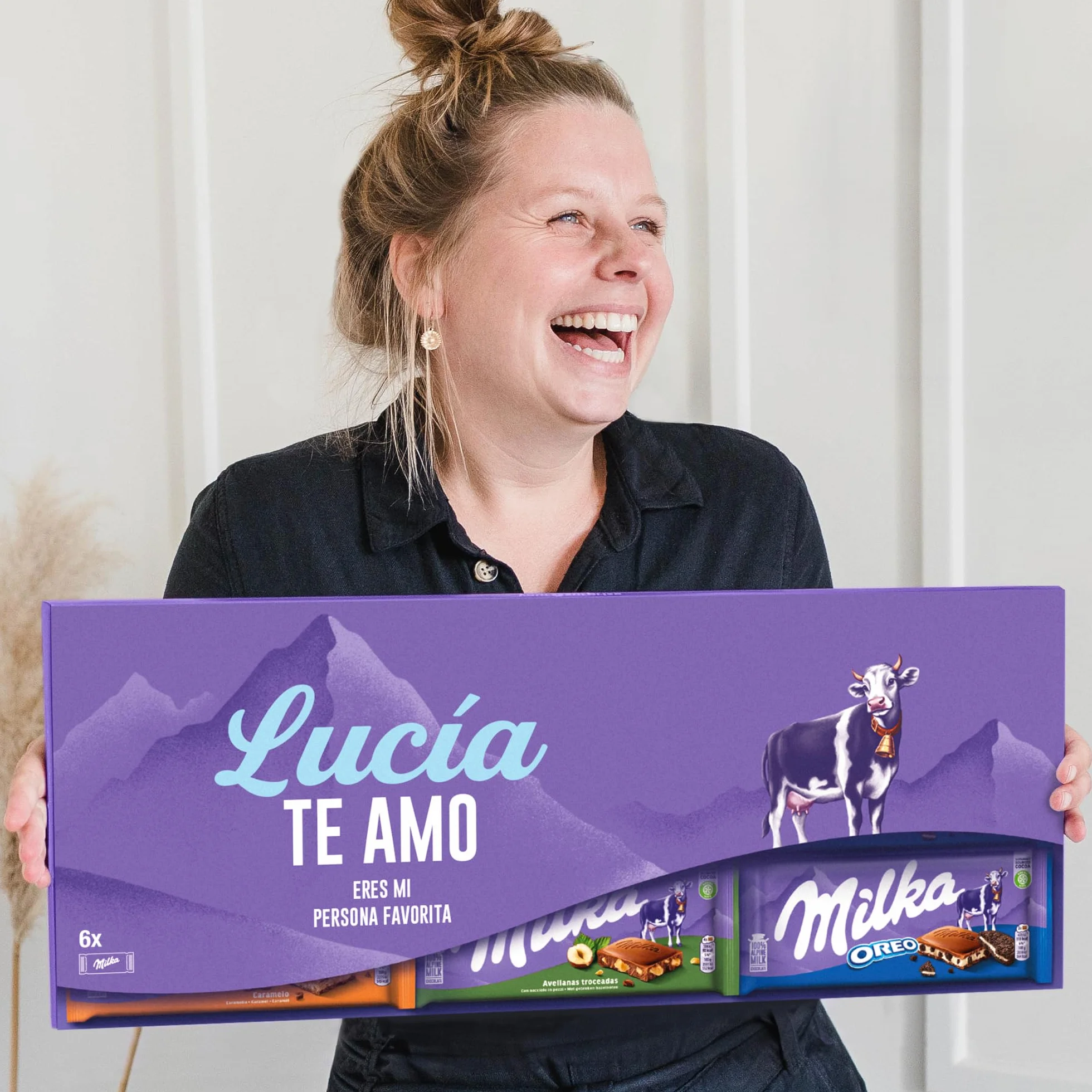 Chocolate XXL Milka Personalizado - Regalo de Cumpleaños & Aniversario para Hombre & Mujer con Nombre y Mensaje, incluye barras de chocolate Milka en varios sabores (6 Tabletas)