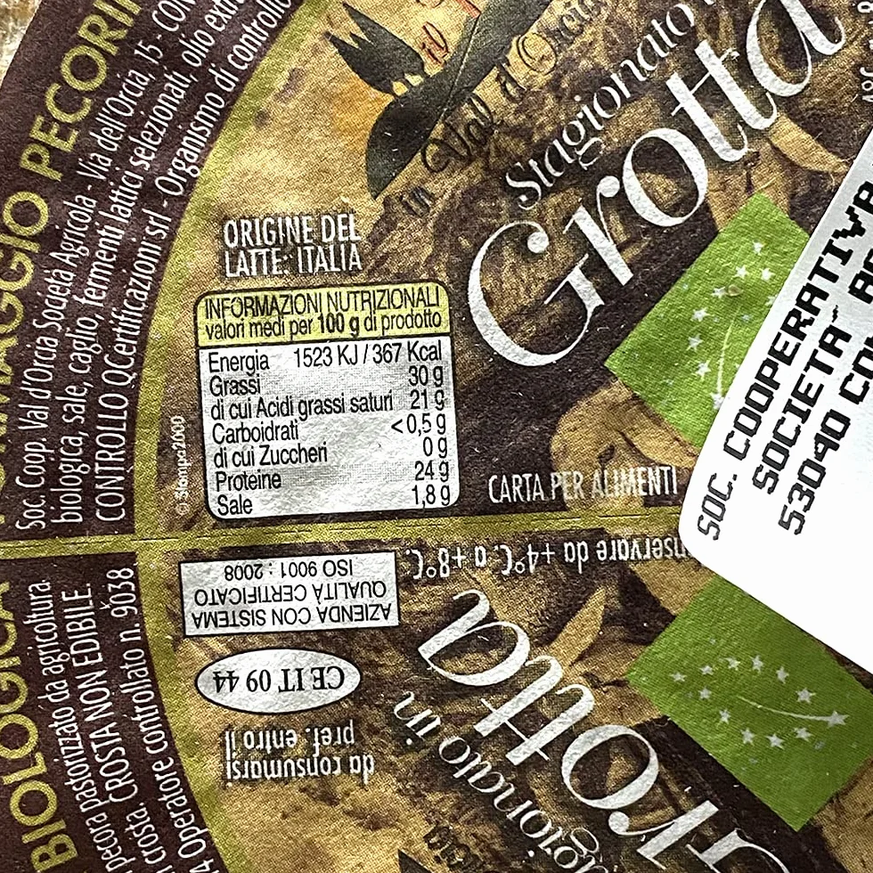 Pecorino Bio Grotta Queso Orgánico de Oveja Sazonado en Grotta Cueva 1.7 kg