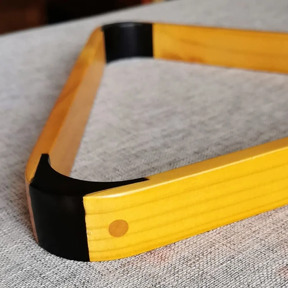 Estante triángulo de billar sólido para bolas de piscina