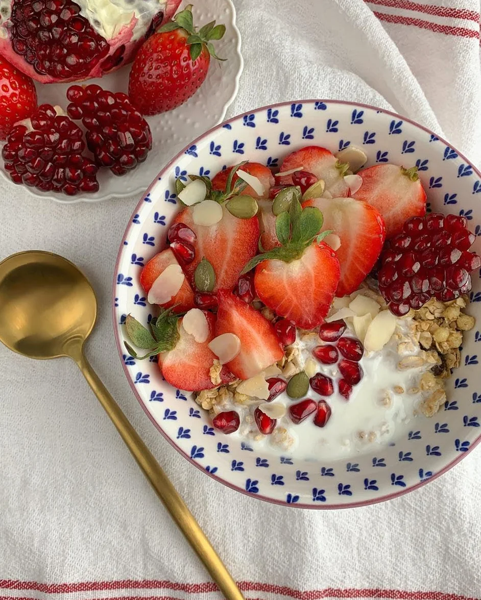 Gazi Yogur Süzme – 2 x 1 kg – yogur crema resistente con 10% de grasa, sabor extra cremoso, especialmente adecuado para salsas, sopas, como postre, para gachas o cereales