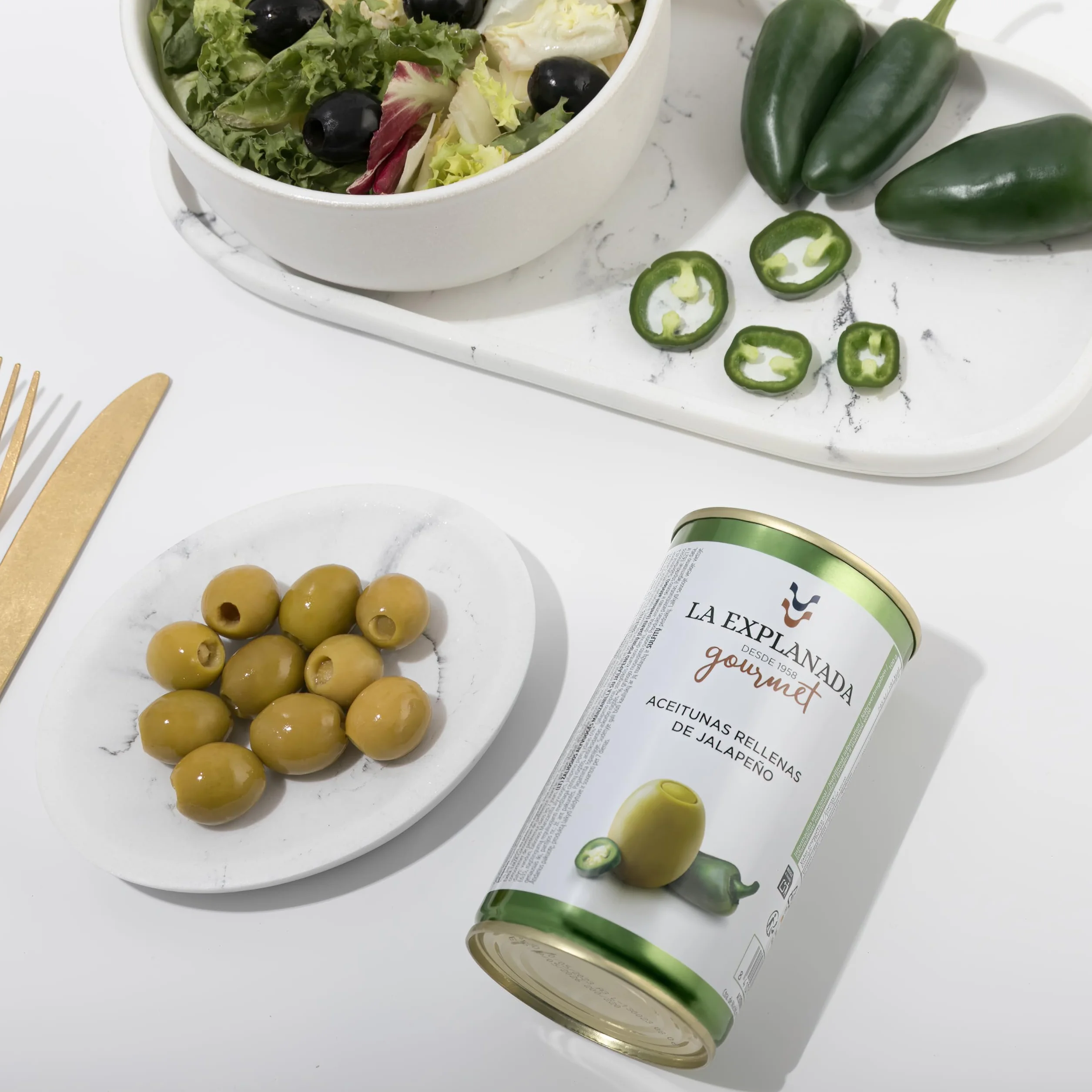 Aceitunas Rellenas de Jalapeño Pack 15 uds 2250g Picante Medio Origen Español