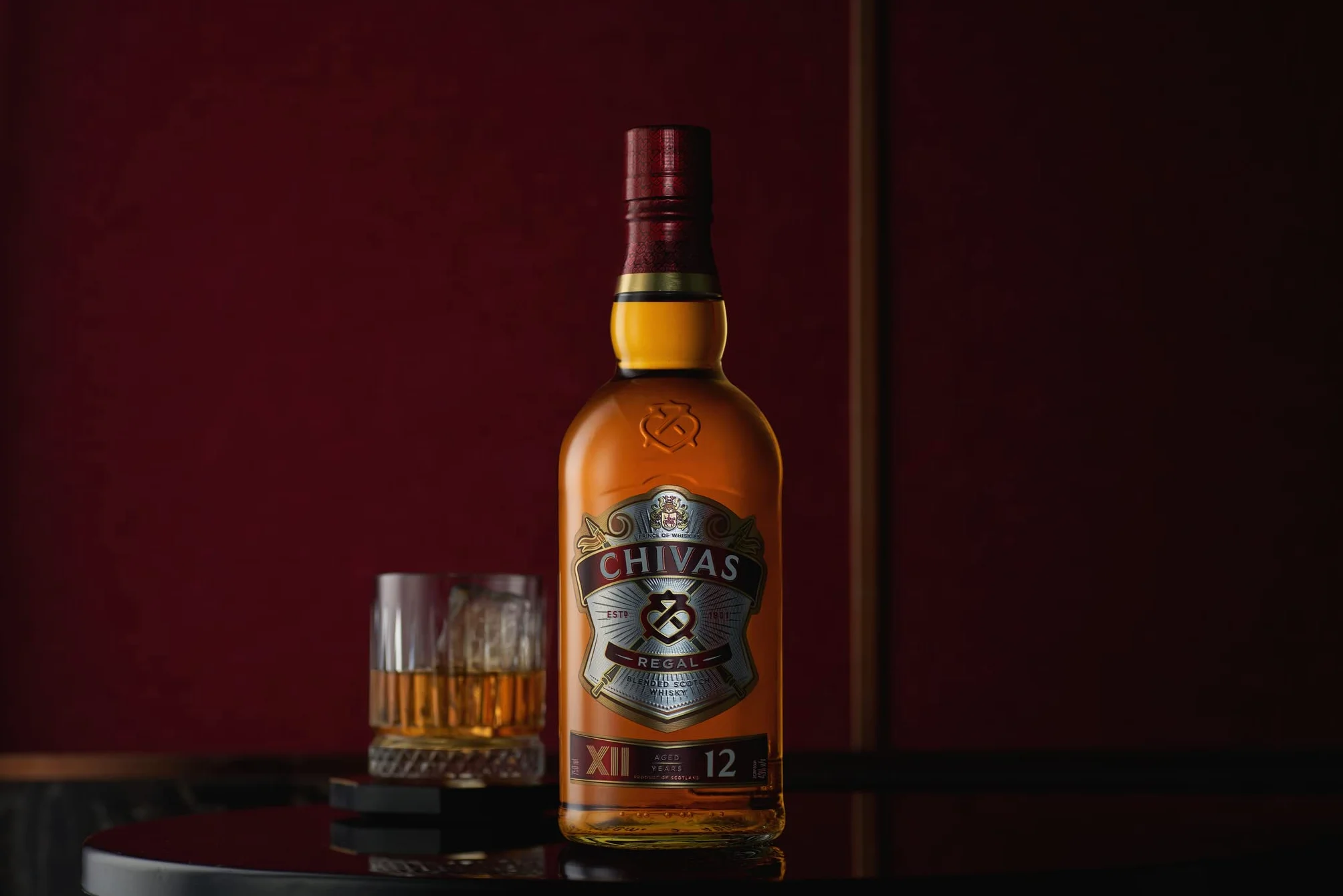 Chivas Regal 12 años Whisky Escocés de Mezcla con Lata - 700 ml