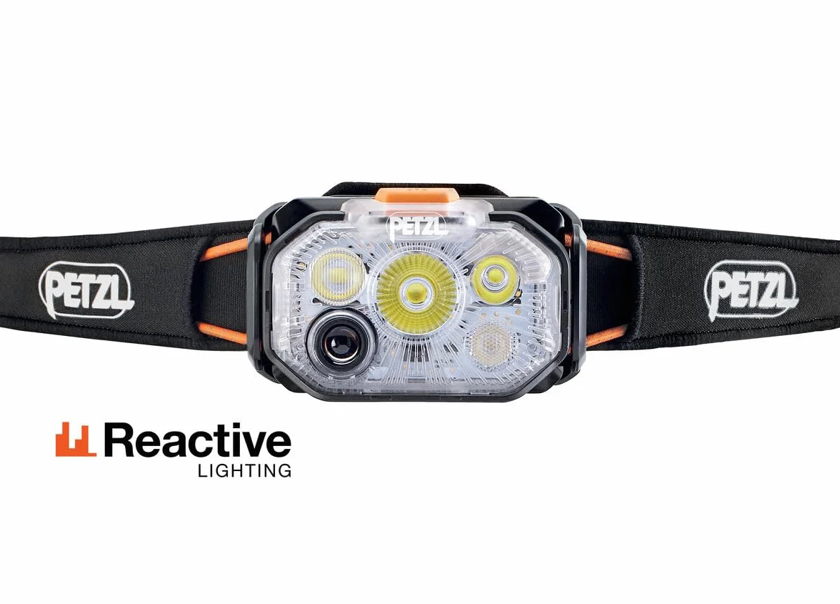 Petzl Swift RL Lámpara Frontal Recargable 1200 Lúmenes Negro