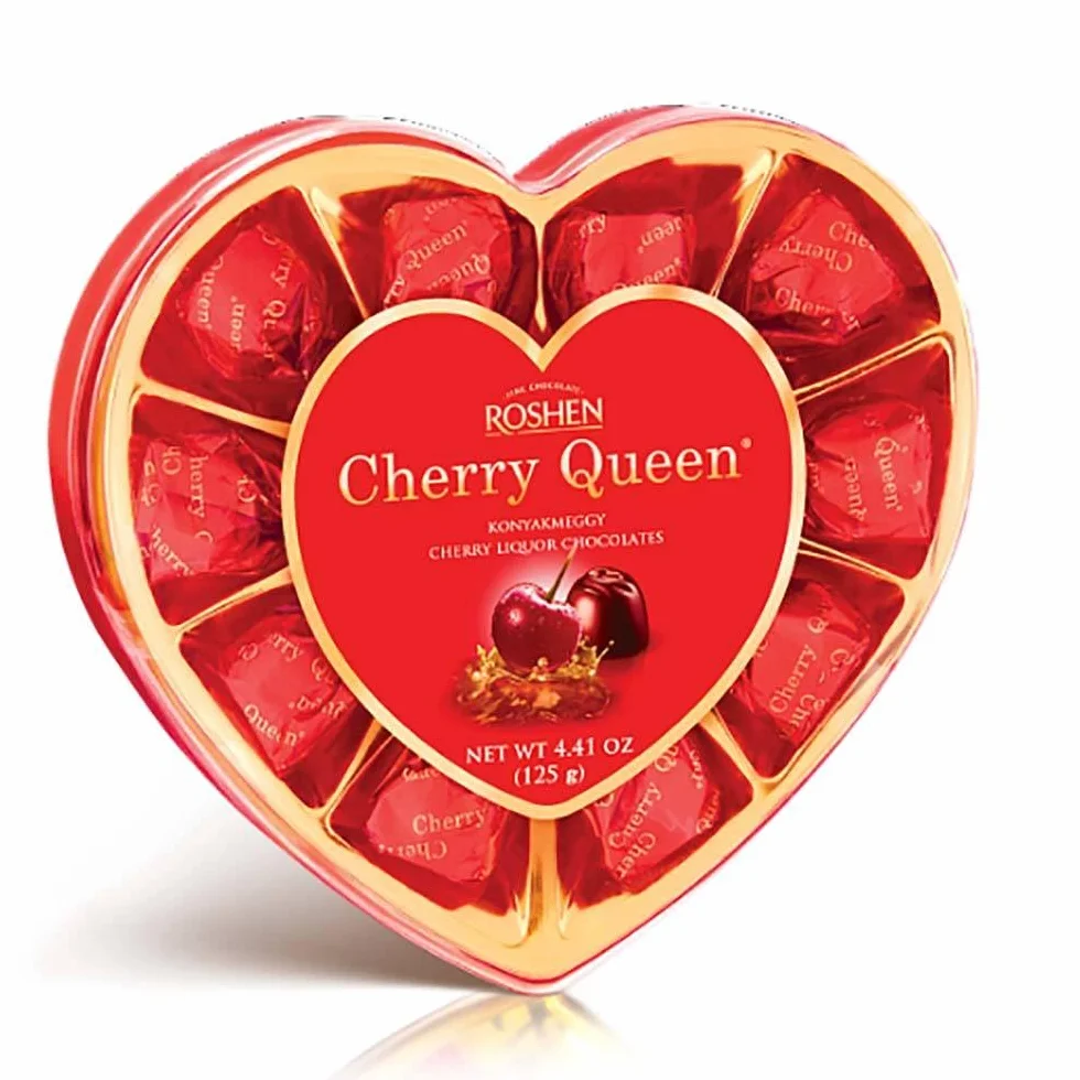 Roshen Cherry Queen Praliné de Chocolate con Licor de Cereza, Caja de Regalo en Forma de Corazón, Bombones Surtidos, 125 g