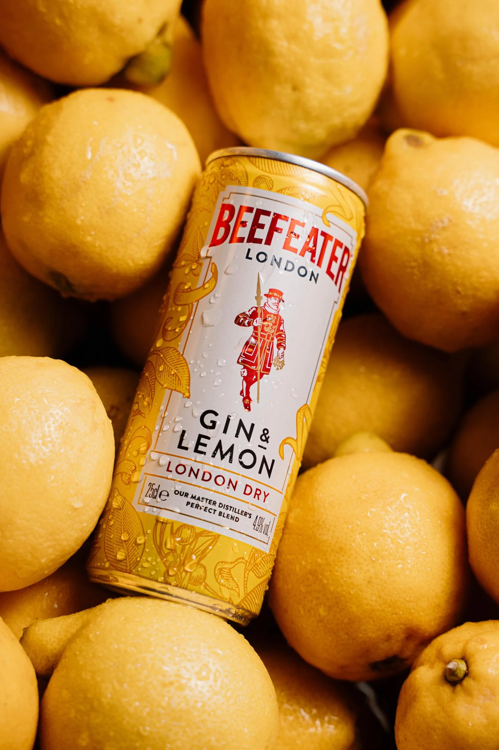 Beefeater Gin&Lemon REDI Cóctel 12 unidades con POLARBOX de Regalo - 250 ml