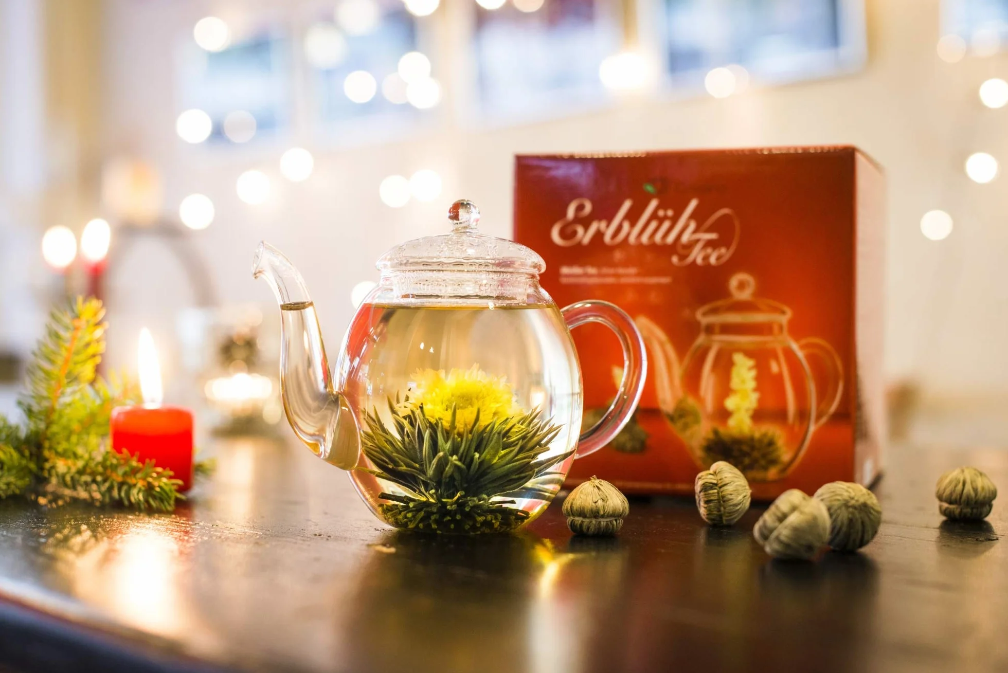Creano Set Flores de Té Blanco 12 uds Tetera 500ml Antigoteo Cofre Magnético Regalo Mujer Mamá