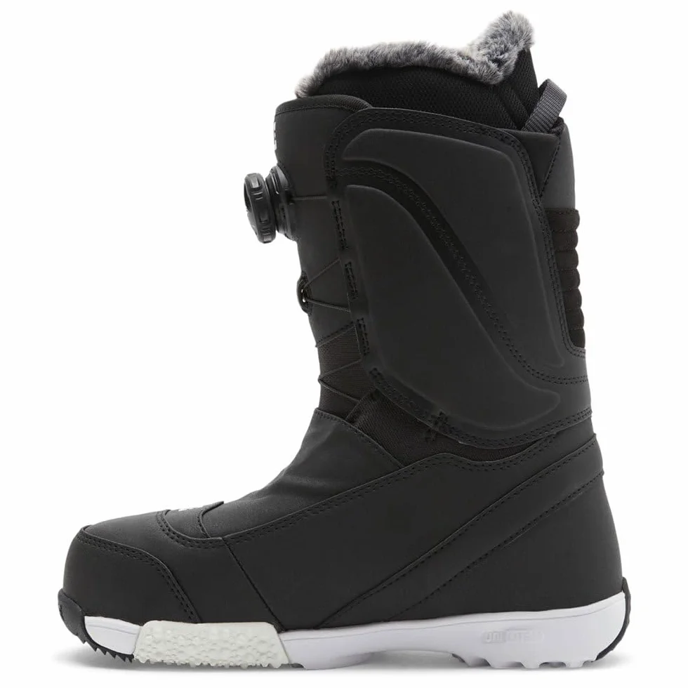 DC Shoes Mora Snowboard Boots EU 41