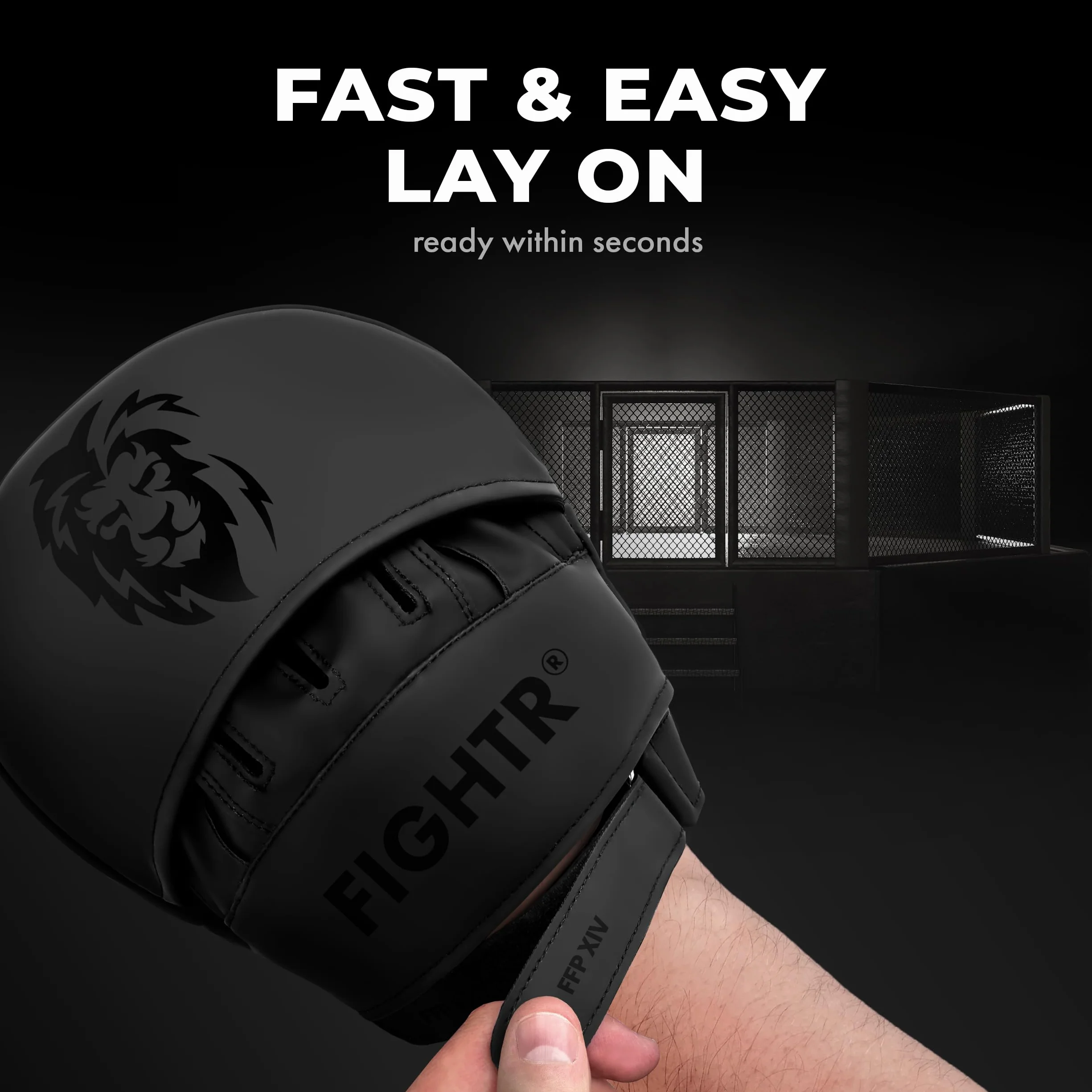 FIGHTR® Manoplas de Boxeo para Artes Marciales, Blanco y Negro, Incluye Bolsa de Transporte