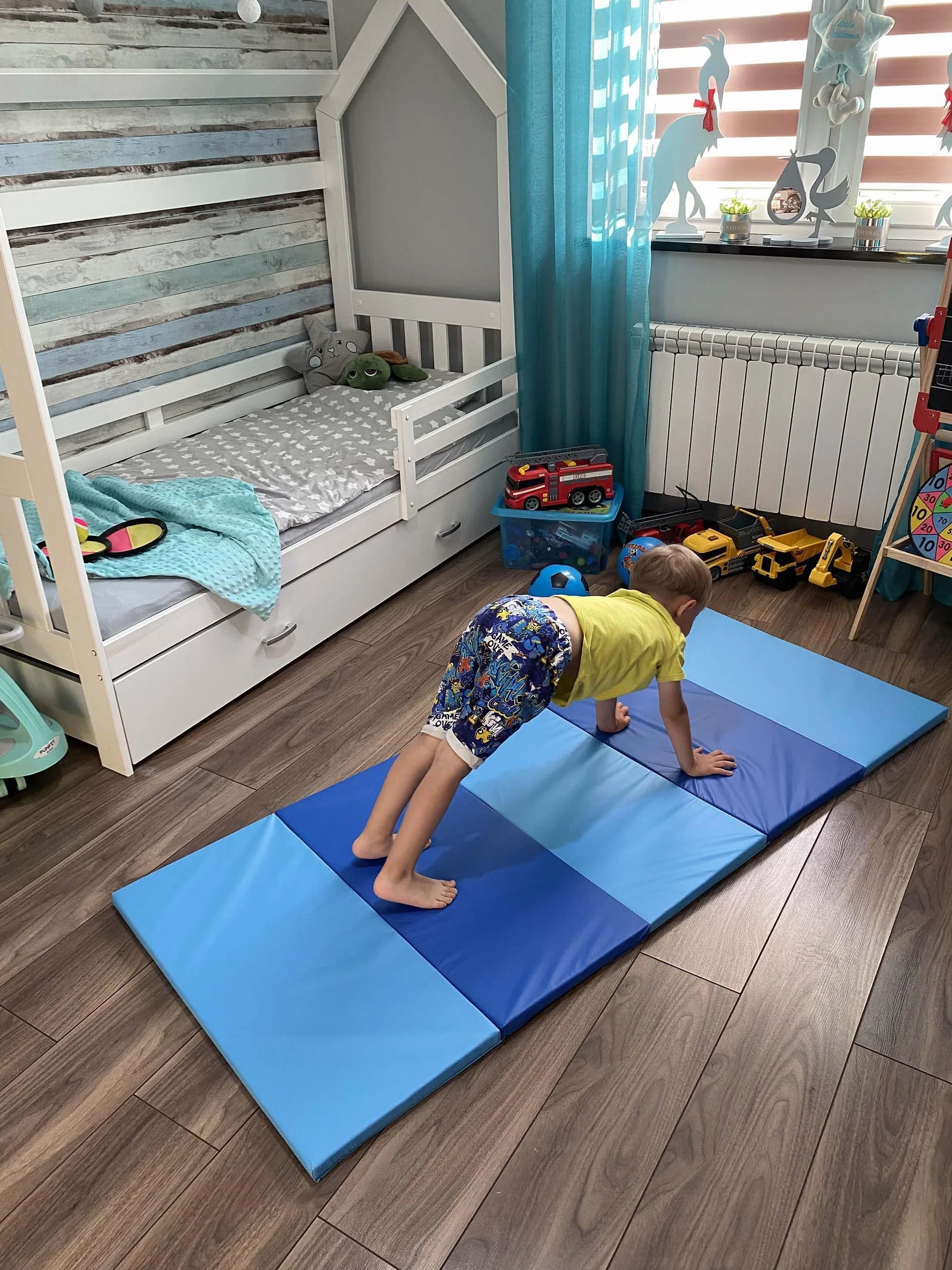 PLUFSIG Colchoneta de gimnasia plegable 78x185 cm Azul
