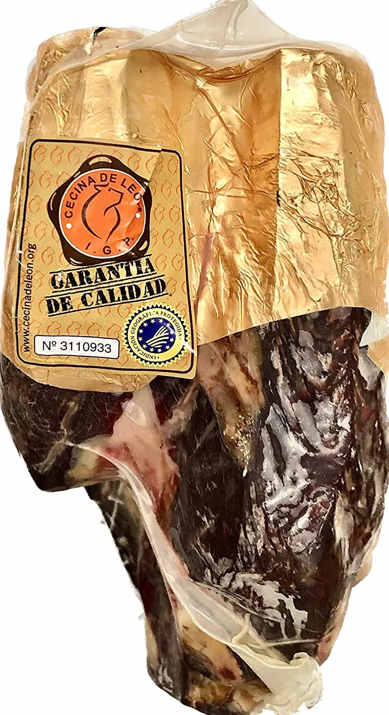 Cecina de León Ahumada IGP pulida 1kg aprox curación 12 meses, carne curada gourmet con sabor intenso y equilibrado