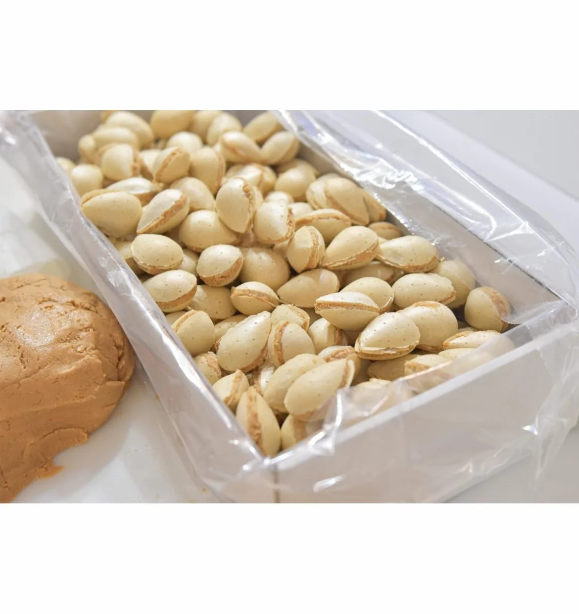 Almendra Rellena de Turrón Artesano (hechas a mano) - Juan Verdú Sirvent (200g)