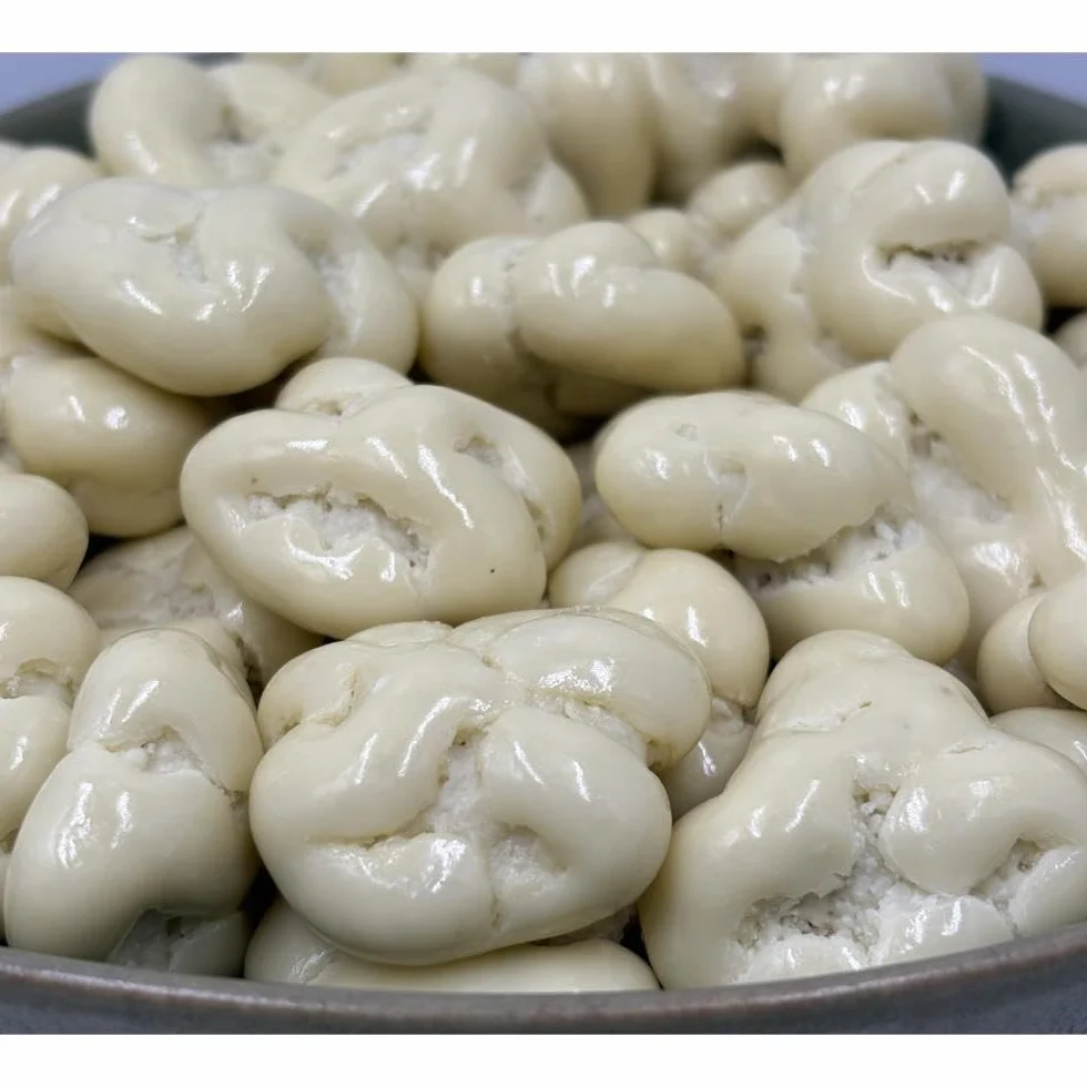 NULTHY 500g - Nueces Bañadas en Chocolate Blanco, Snack Gourmet Cremoso, Frutos Secos Premium, Postre y Aperitivo