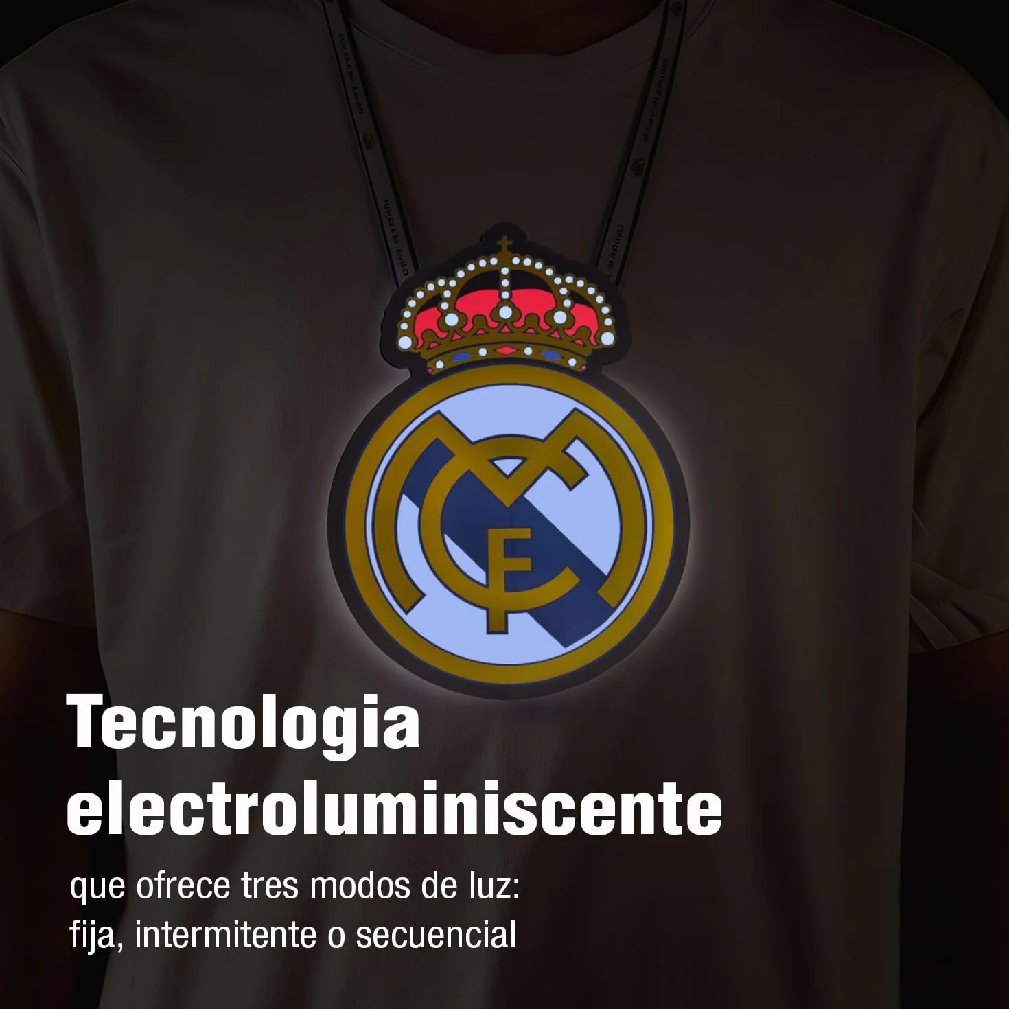 Escudo Luminoso Colgante con Lanyard Oficial Real Madrid Barça Valencia Benfica Batería Recargable 3 Modos Luz Electroluminiscente