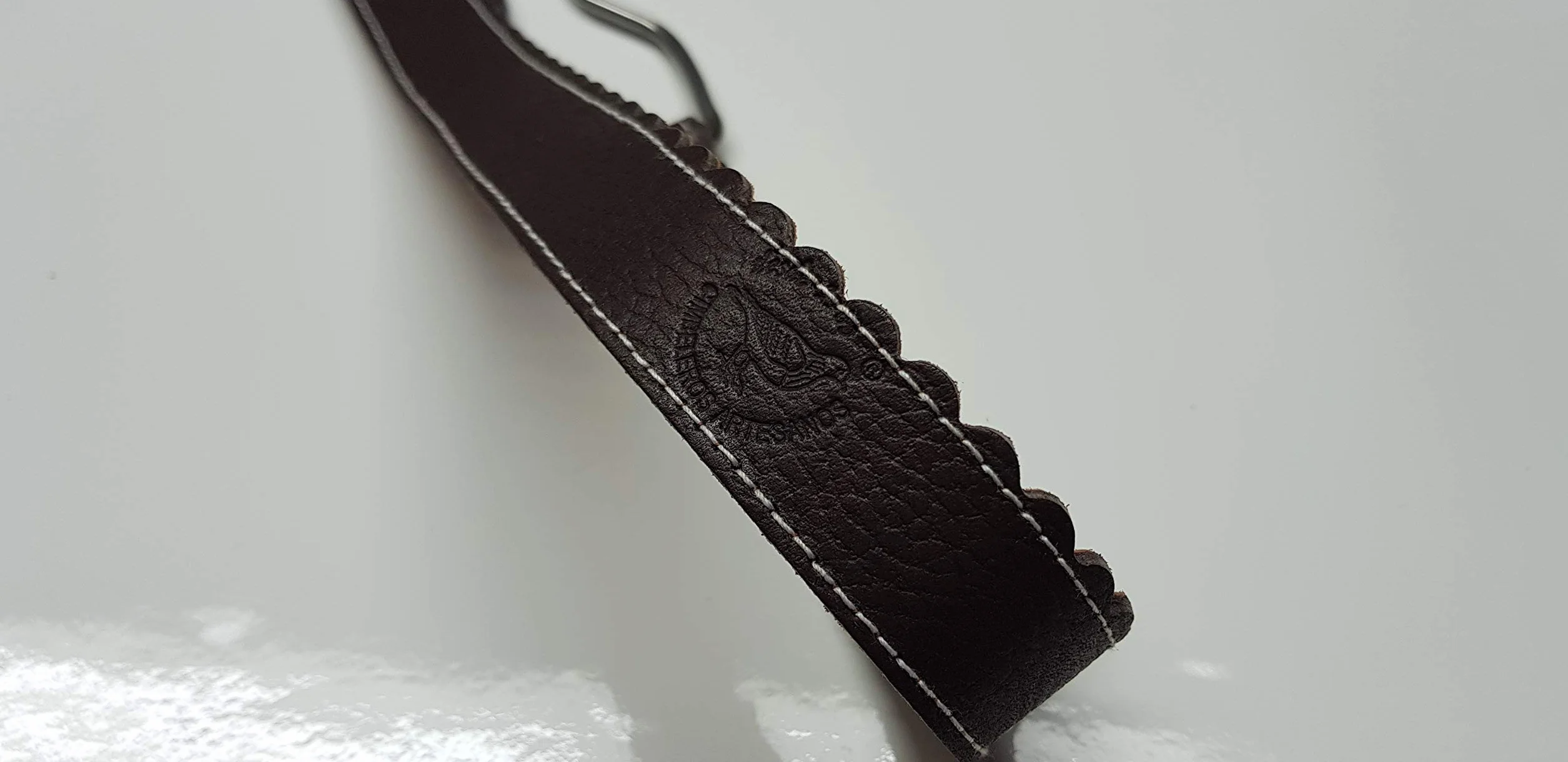 Colgador de Cuero para Zorzales