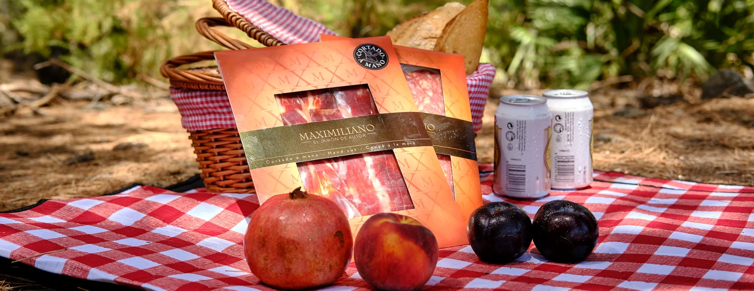 Maximiliano - Paleta Doble Equis - Paleta Curada - Pieza de 5,5 kg - Sabor Intenso y Delicado - Curación 18 Meses - Crianza en Libertad - Origen Sierra de Huelva - Ideal para Compartir