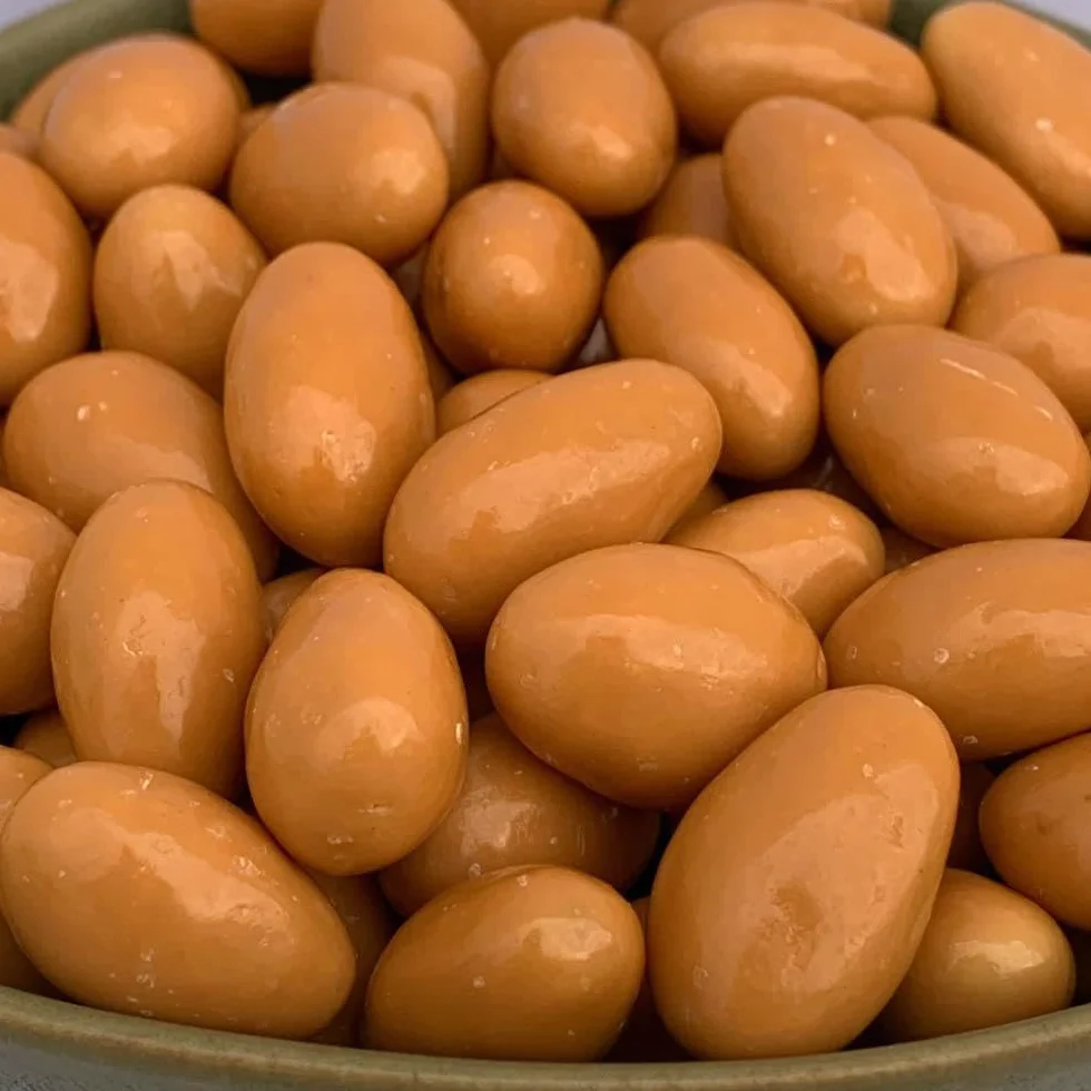 NULTHY 1kg - Almendras con Chocolate Blanco Caramelo y Sal, Snack Gourmet Dulce-Salado, Frutos Secos Premium