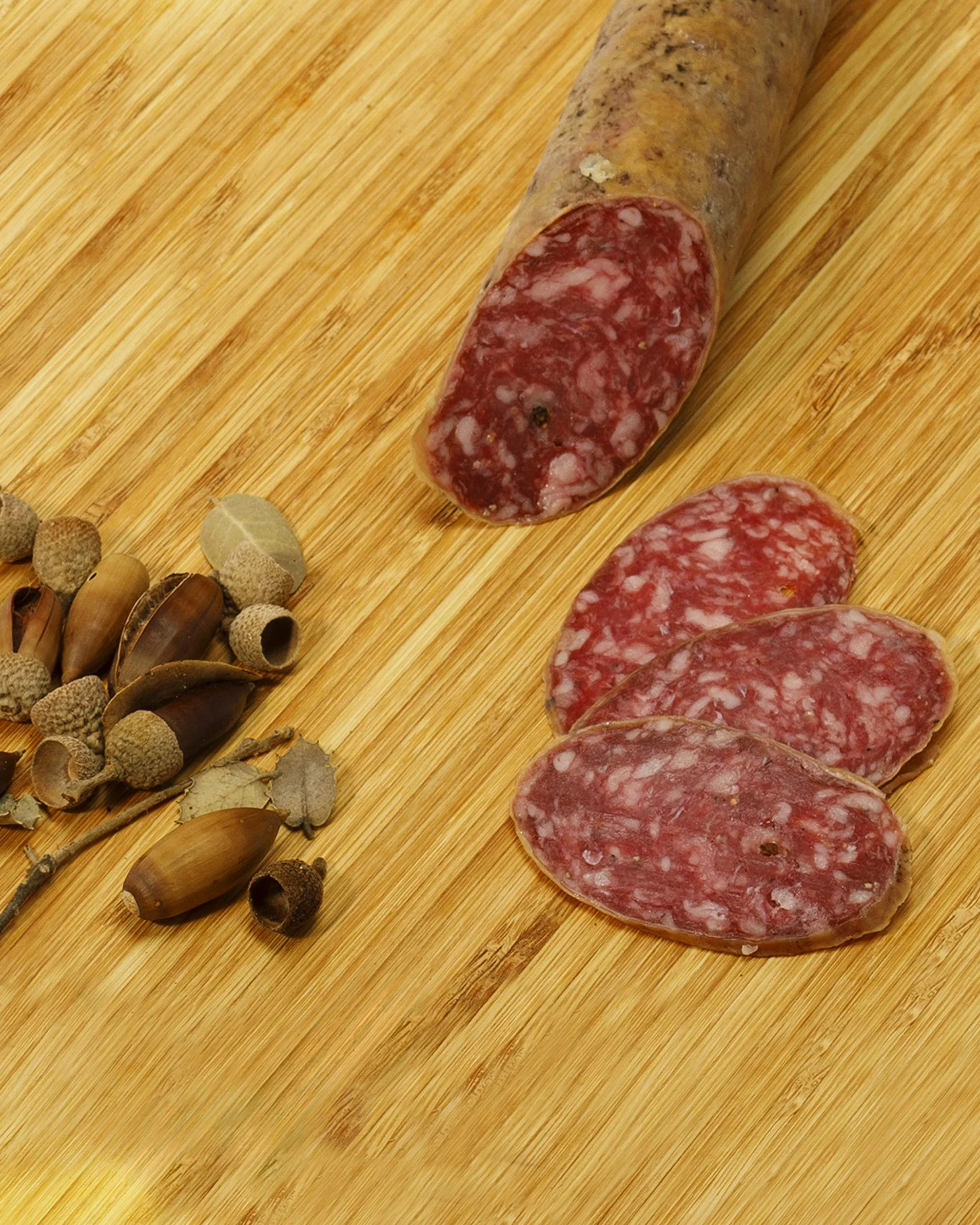 El Arcón del Fraile – Paleta Ibérica de Cebo 4,5-5Kg Jabugo – Pack Gourmet con Chorizo, Salchichón de Bellota y Sobrasada – Embutidos Ibéricos Premium