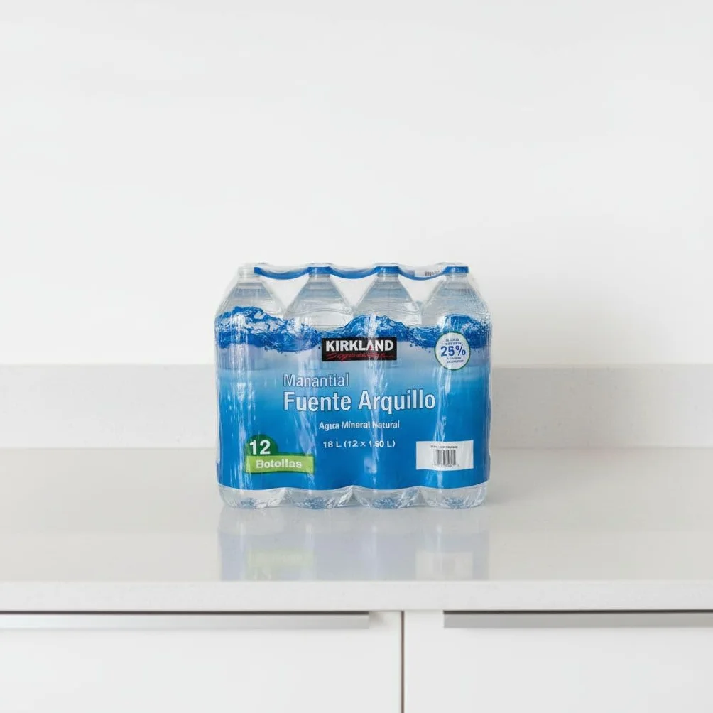 Agua Mineral Natural Manantial Fuente Arquillo -Kirkland Pack de 12 Botellas de 1,5L (Total 18L) - Para Hidratación Familiar y Sostenible- Nexu