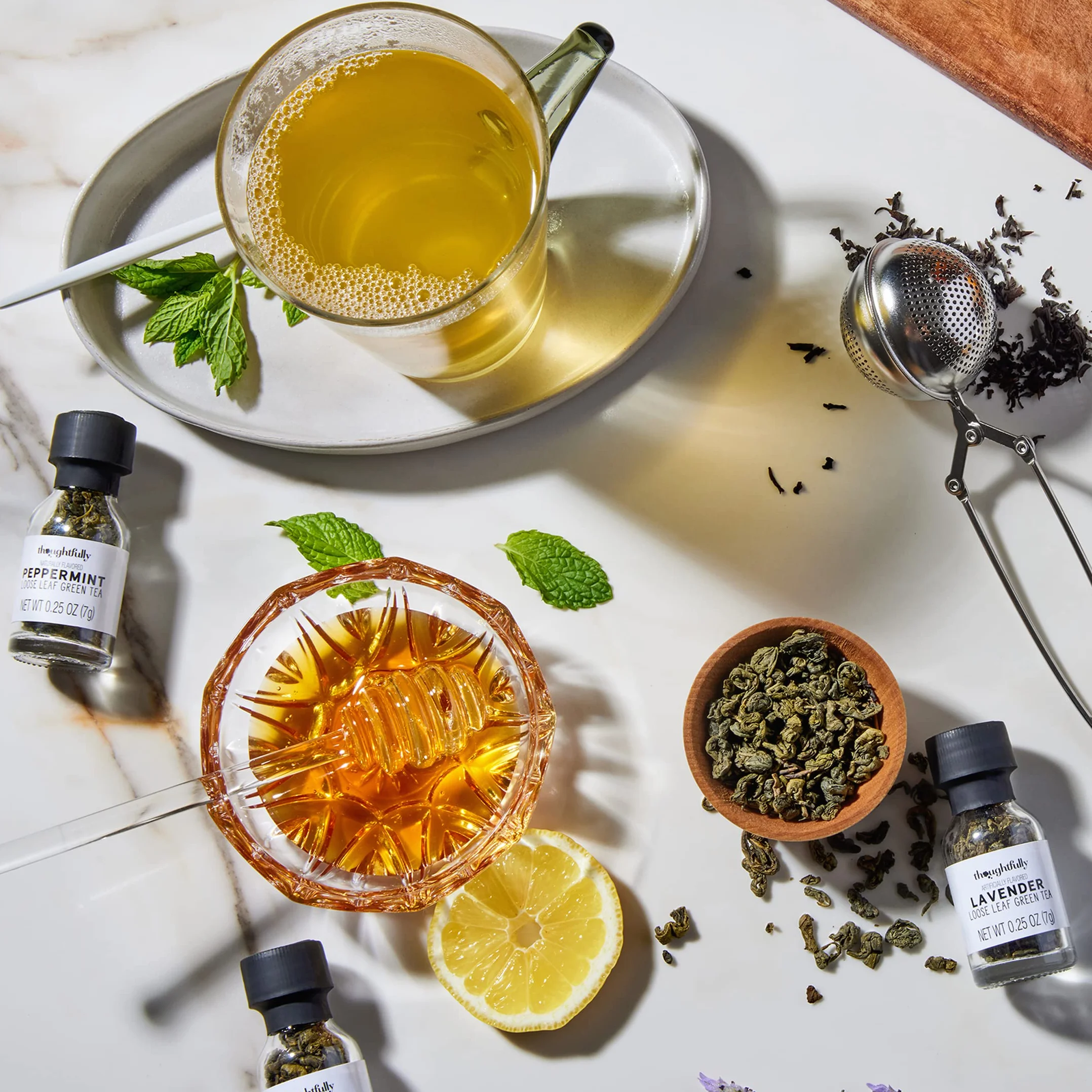 Modern Gourmet Foods, Kit de Infusión de Té de regalo, incluye 25 tés de hoja suelta de sabor único y un infusor de té, paquete de 25