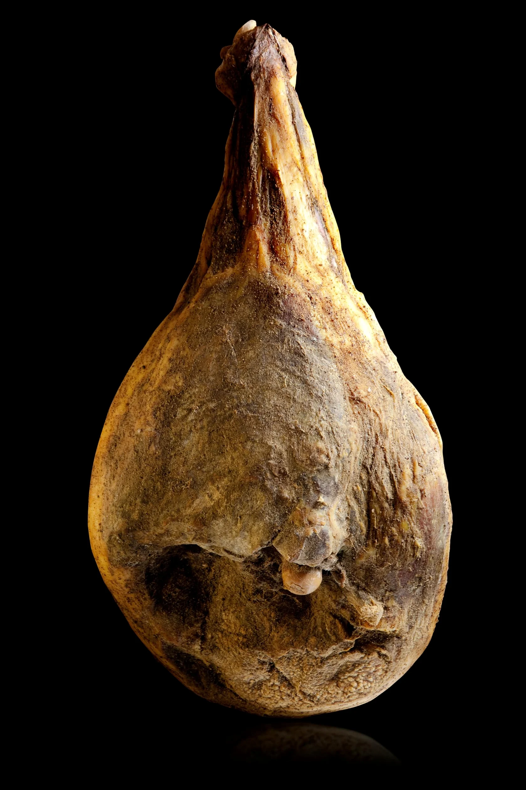 Jamón Umbro Entero Pepato Kg.6-7 - Norcineria Umbra Producción Artesanal - Gluten Free - El Salchero desde 1978