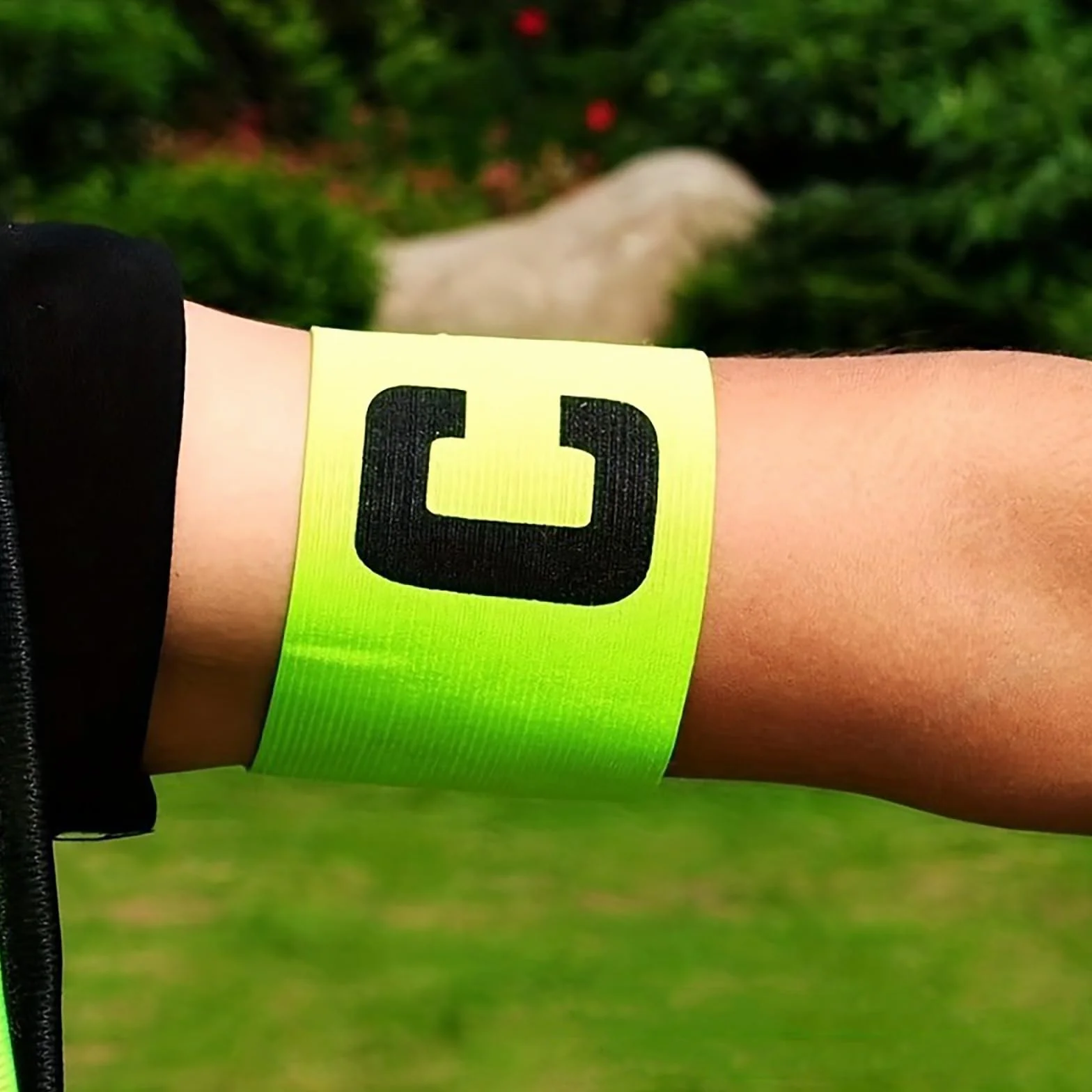Brazalete Capitán Fútbol Elástico Ajustable Multicolor para Adultos Junior